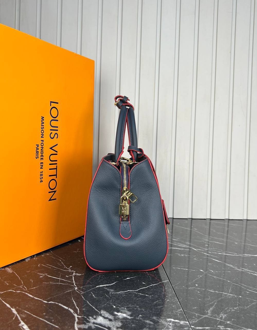 Louis Vuitton Montaigne Bag Medium Luxury Leather Bags