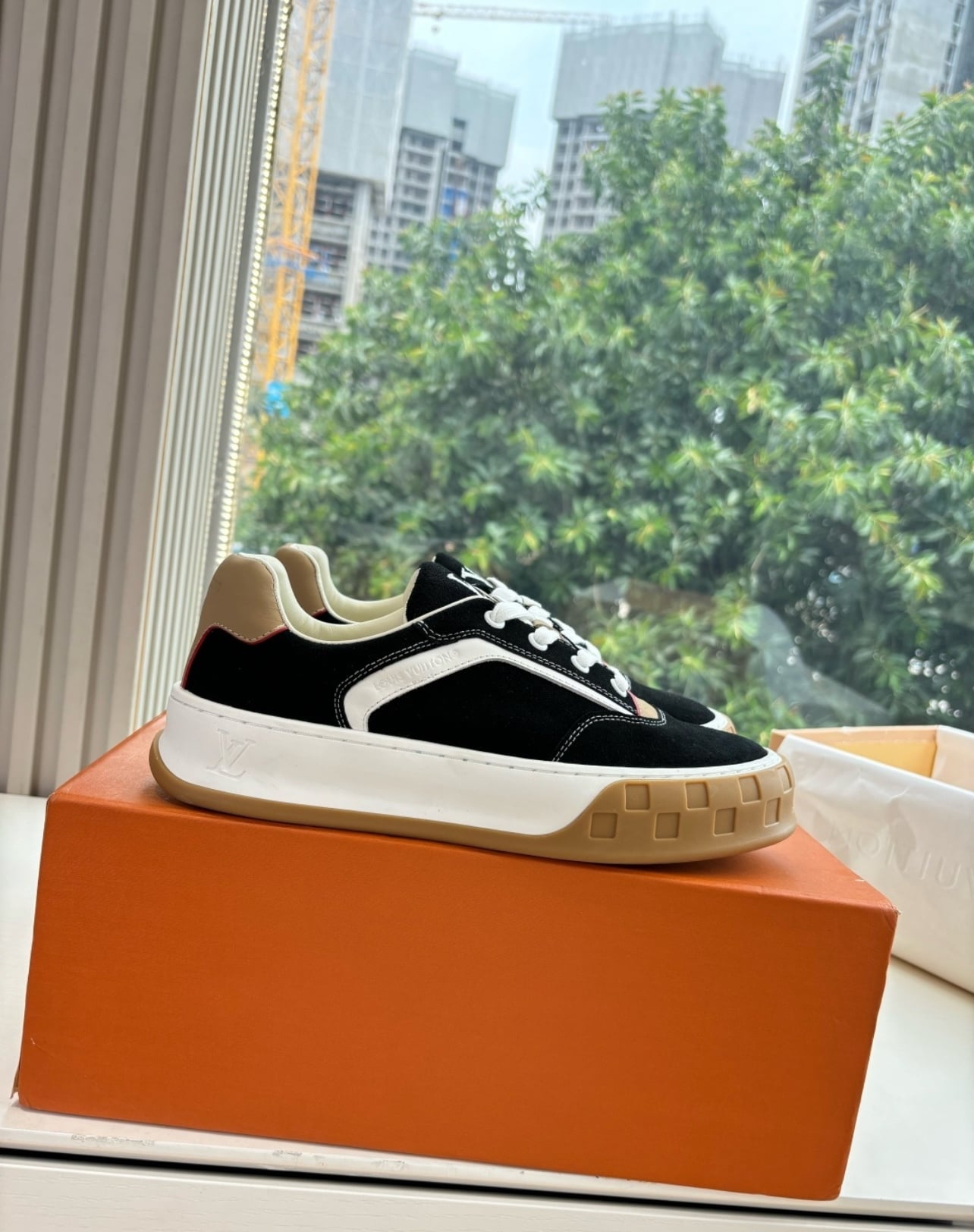 Highest Quality Designer Unisex Shoes - Model 6