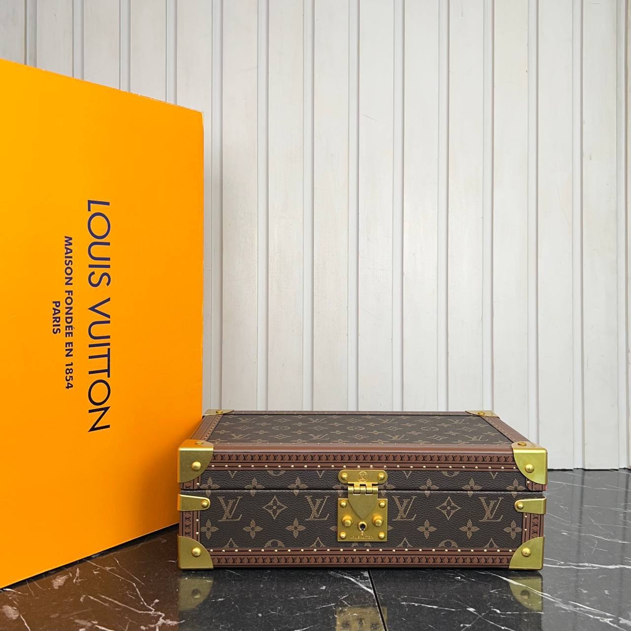 Vintage Model Highest Quality Watch Box