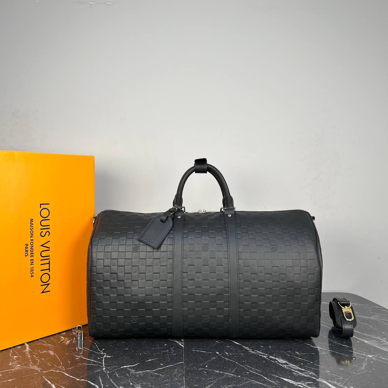 Highest Quality Keepall Bandouliere 55, Luxury Suitcase - Black Damier