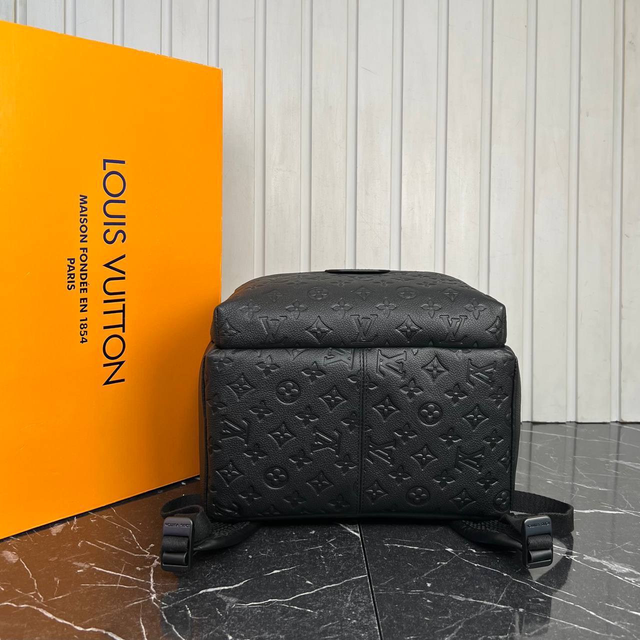 Highset Quuality Discovery Backpack , Luxury Leather Backpacks