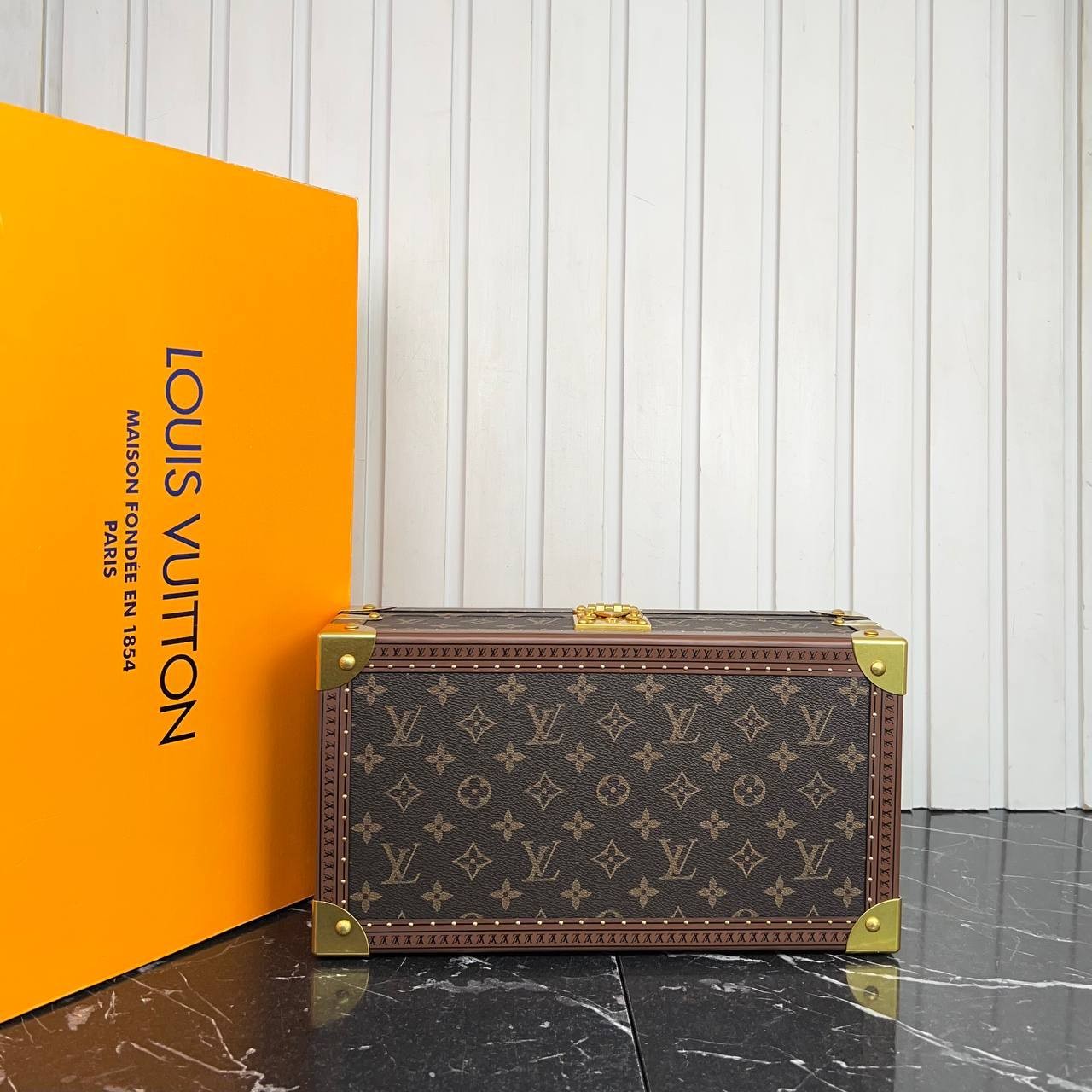 Vintage Model Highest Quality Watch Box