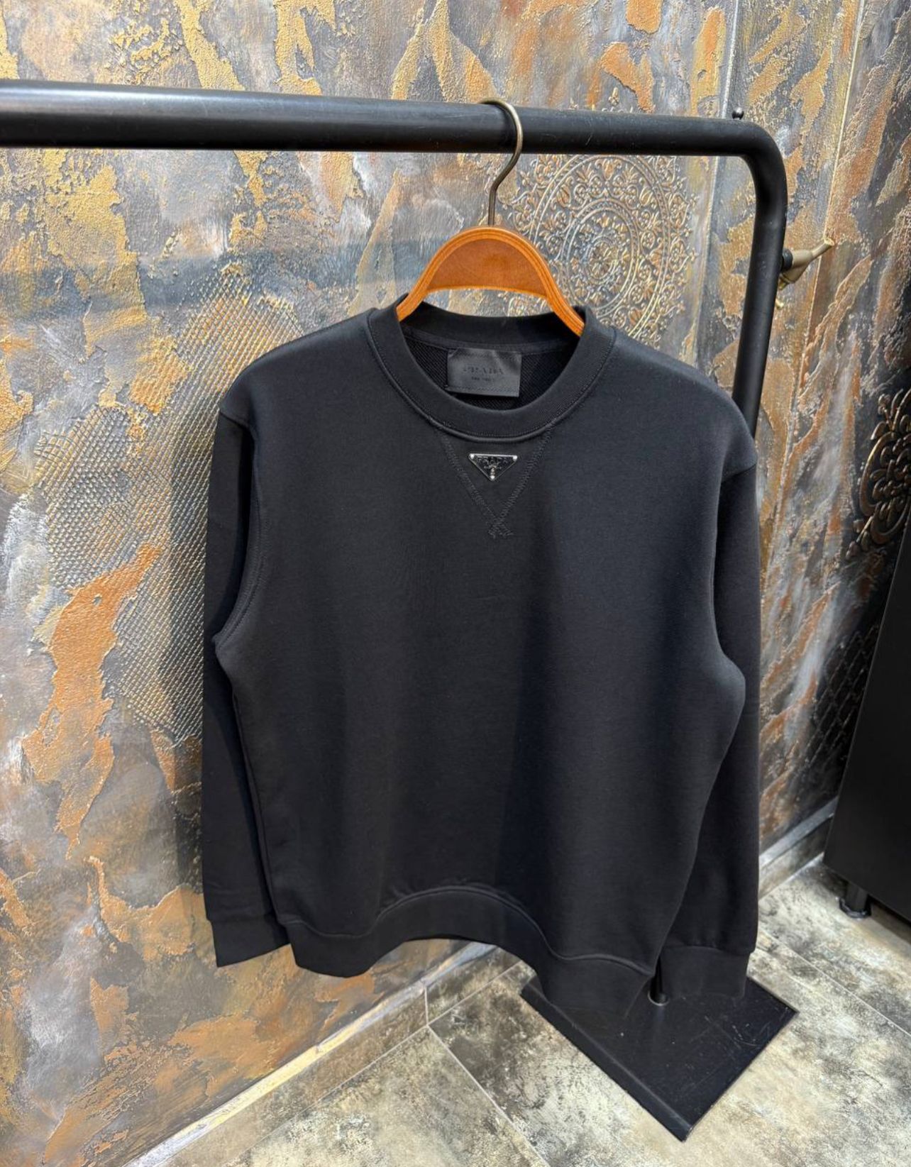 Highest Quality Luxury Designer Sweatshirts - Black