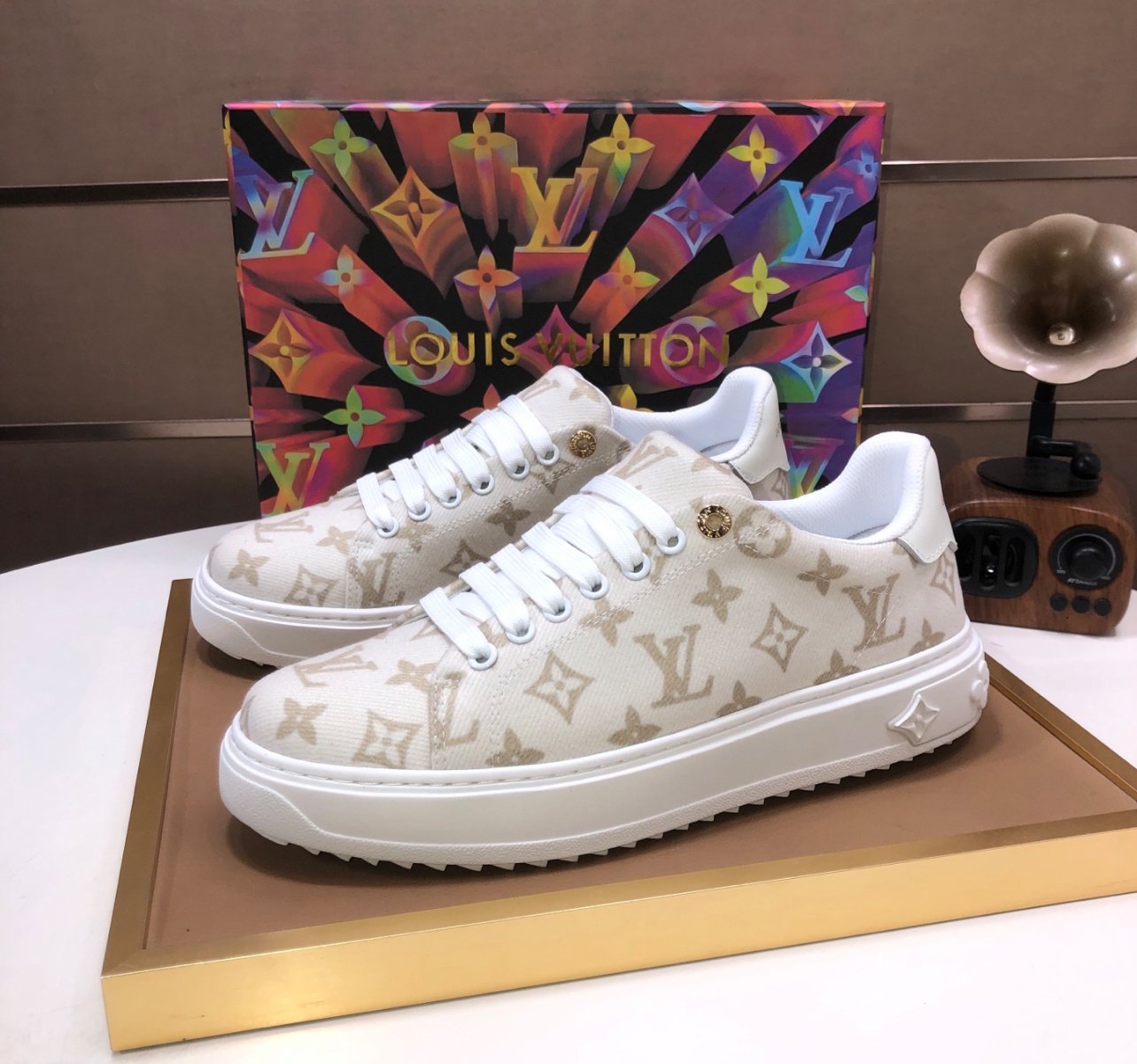 A+++ Quality Luxury Sneakers Unisex Shoes - Model 10