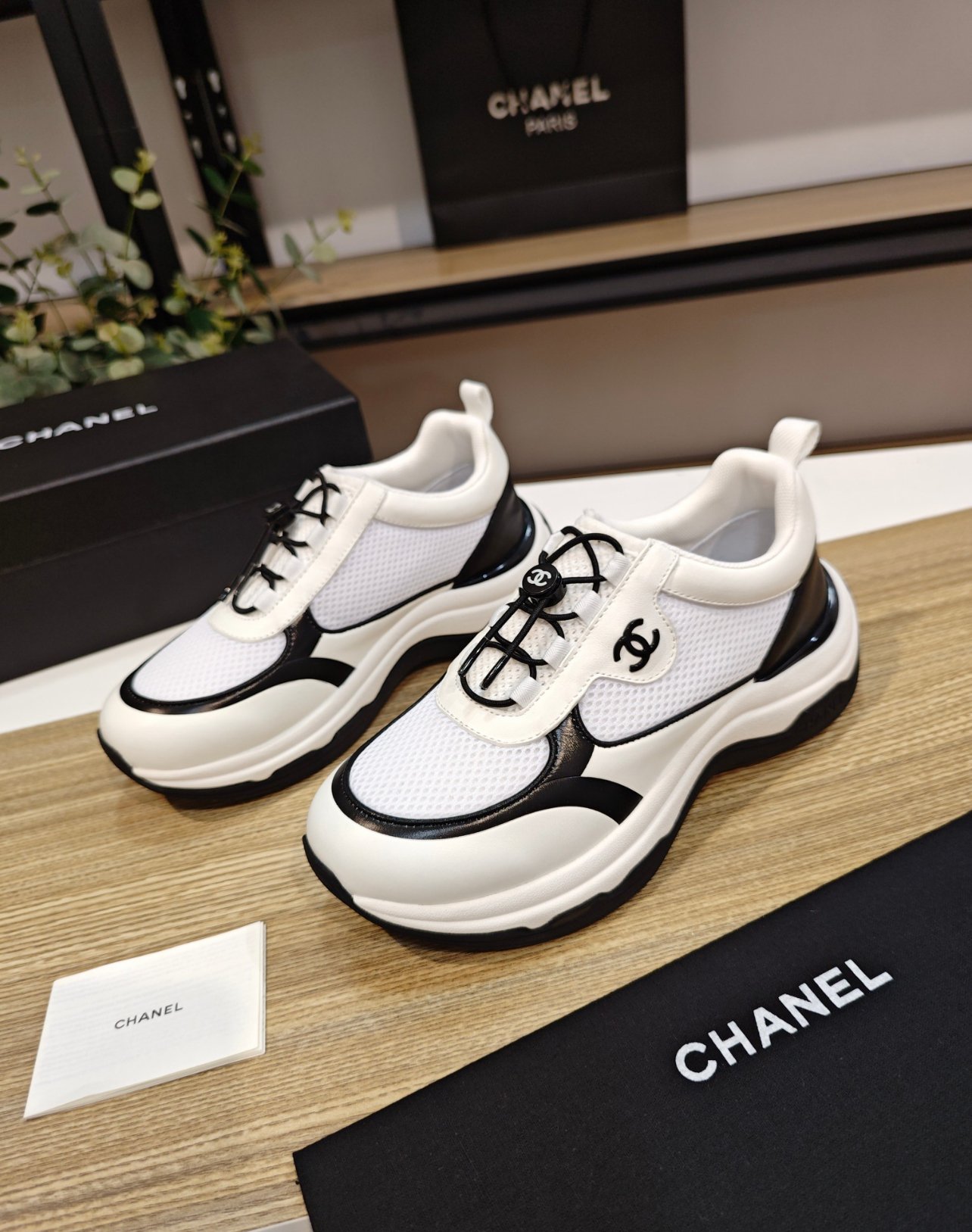A+++ Quality Designer Luxury Shoes , Sneakers - Model 2