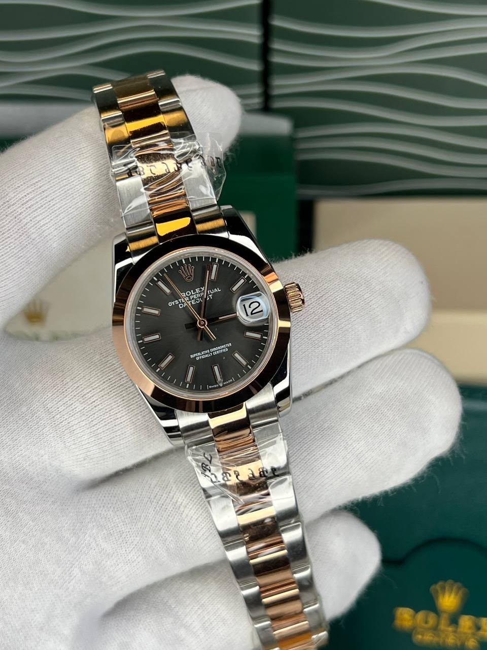A+++ Quality Sapphire Glass AUTOMATIC 31MM Women Luxury Watches - Model 2