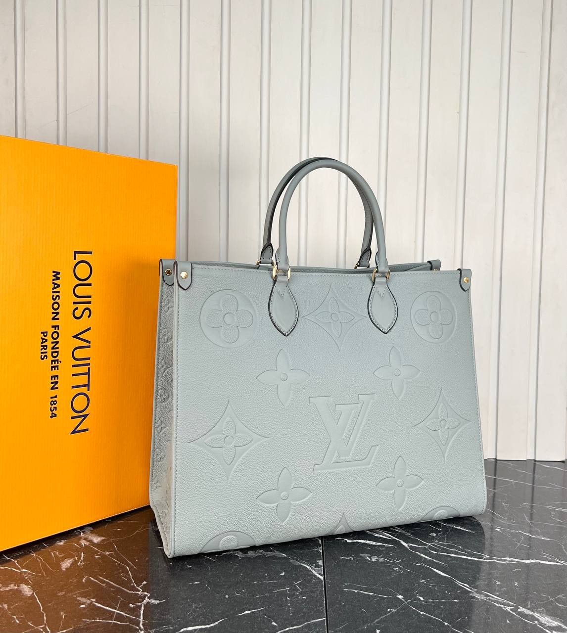 Big Size Luxury OnTheGo  , Highest Quality Fashion Shoulder Bag