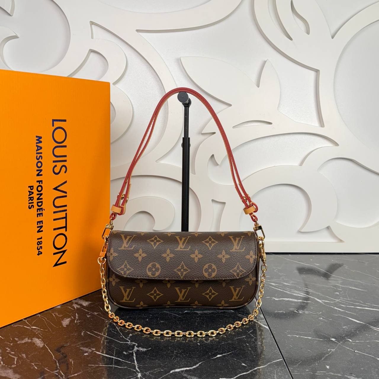 Highest Quality Ivy Wallet on Chain Bags , Luxury Bags