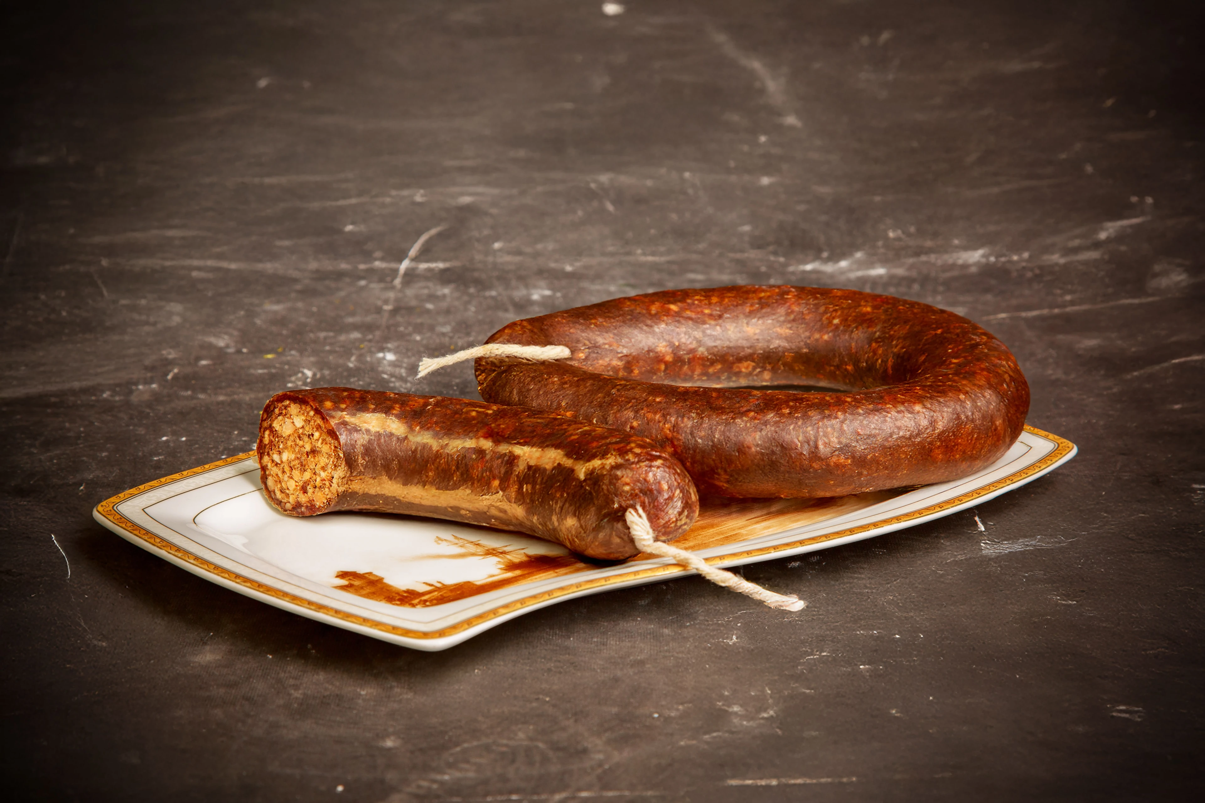 Karahisari Fermente Sucuk – Doğal ve Katkısız