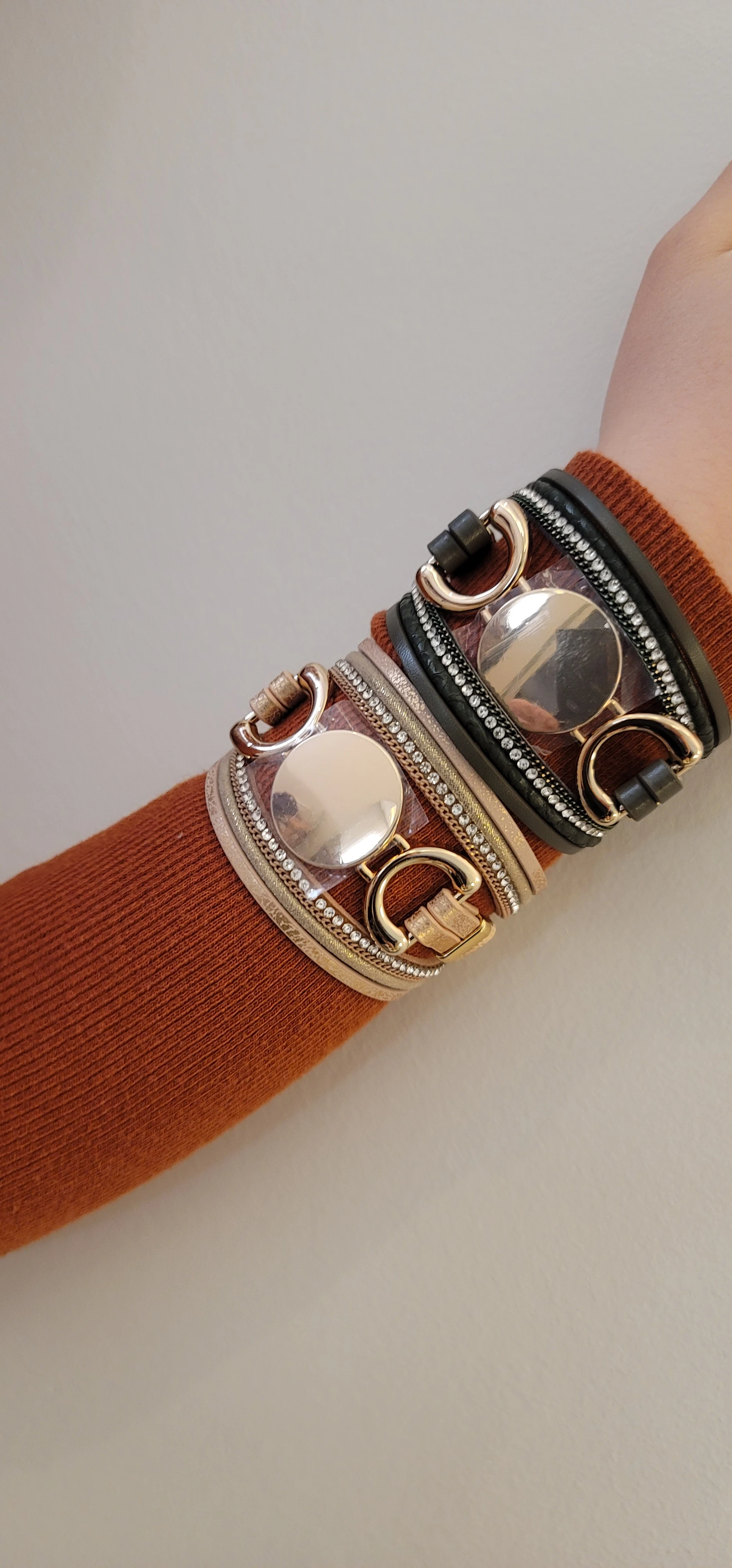 Deri kombin kelepçe