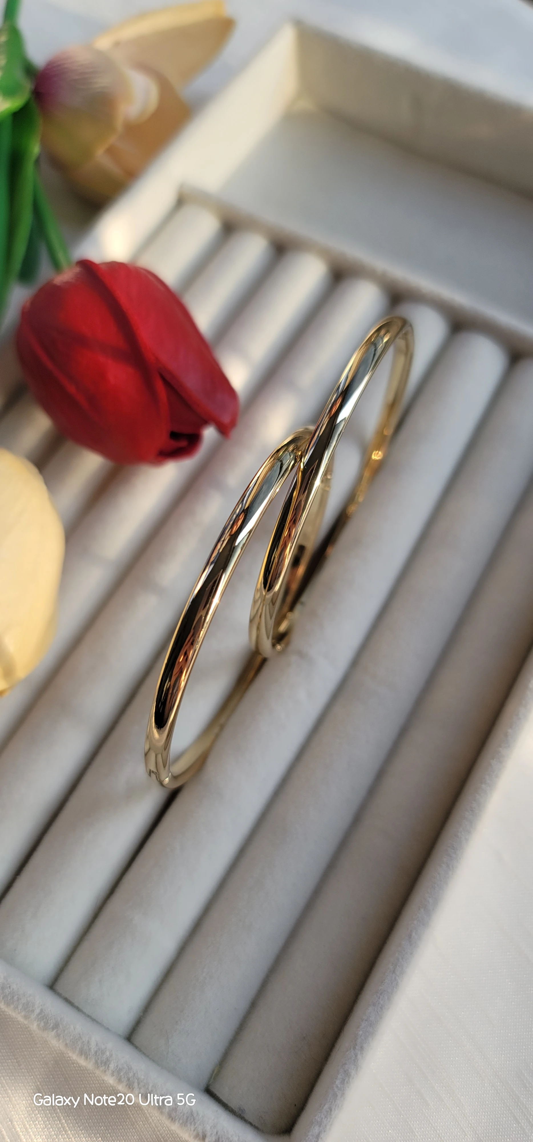 Xuping 3 mm bombili kelepçe