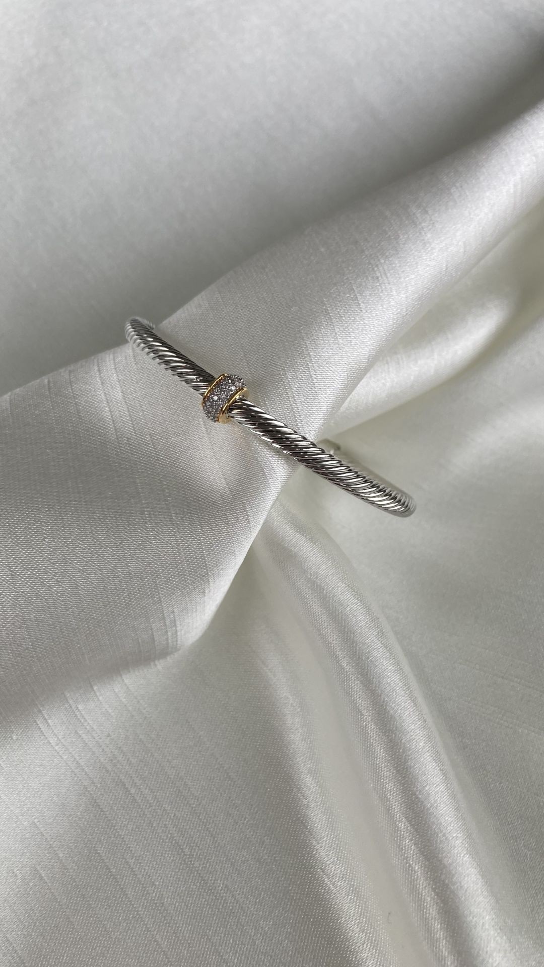 Vip ayarlamalı kelepçe