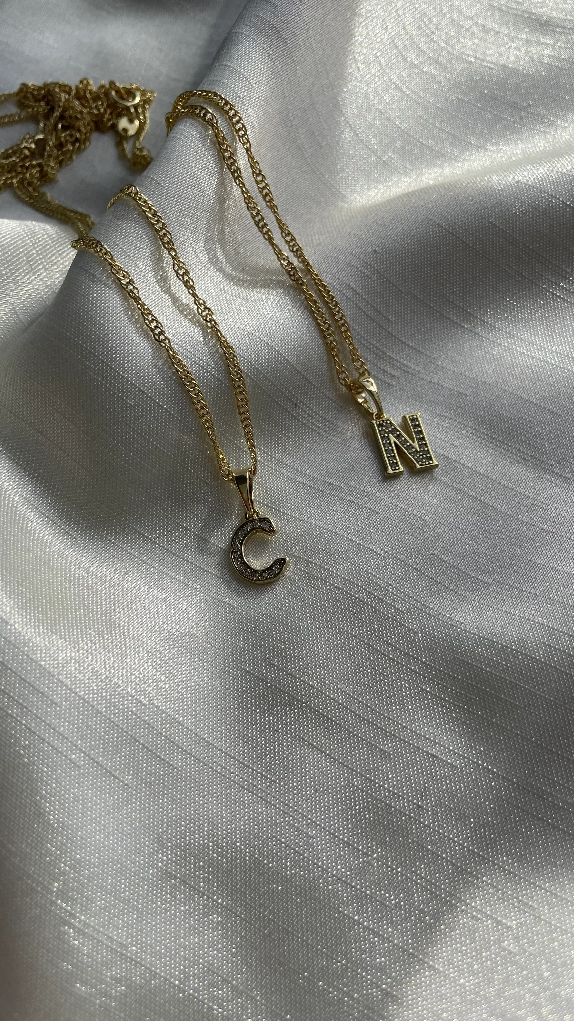 Vip harf kolye - N HARFİ