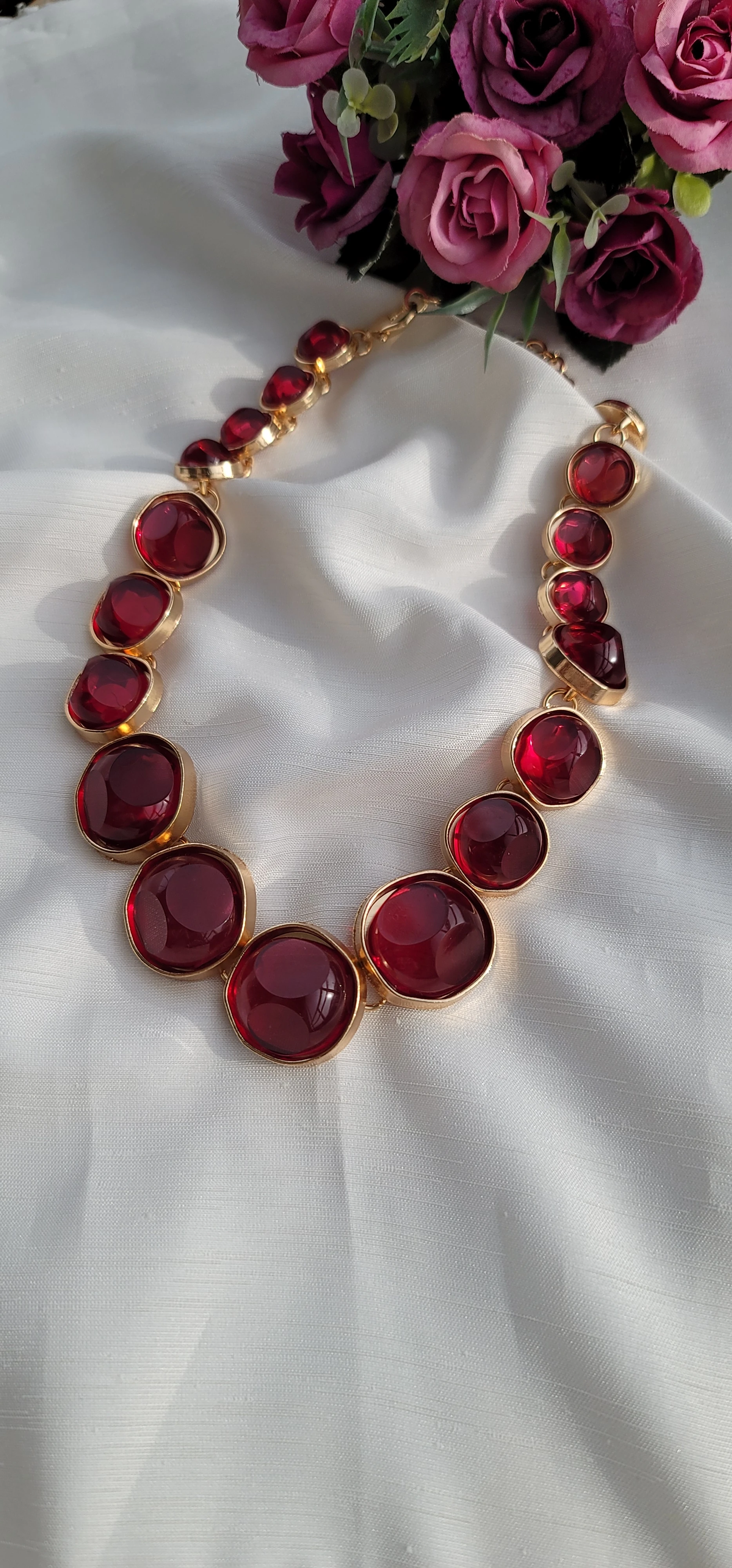 İthal bordo taşlı kolye