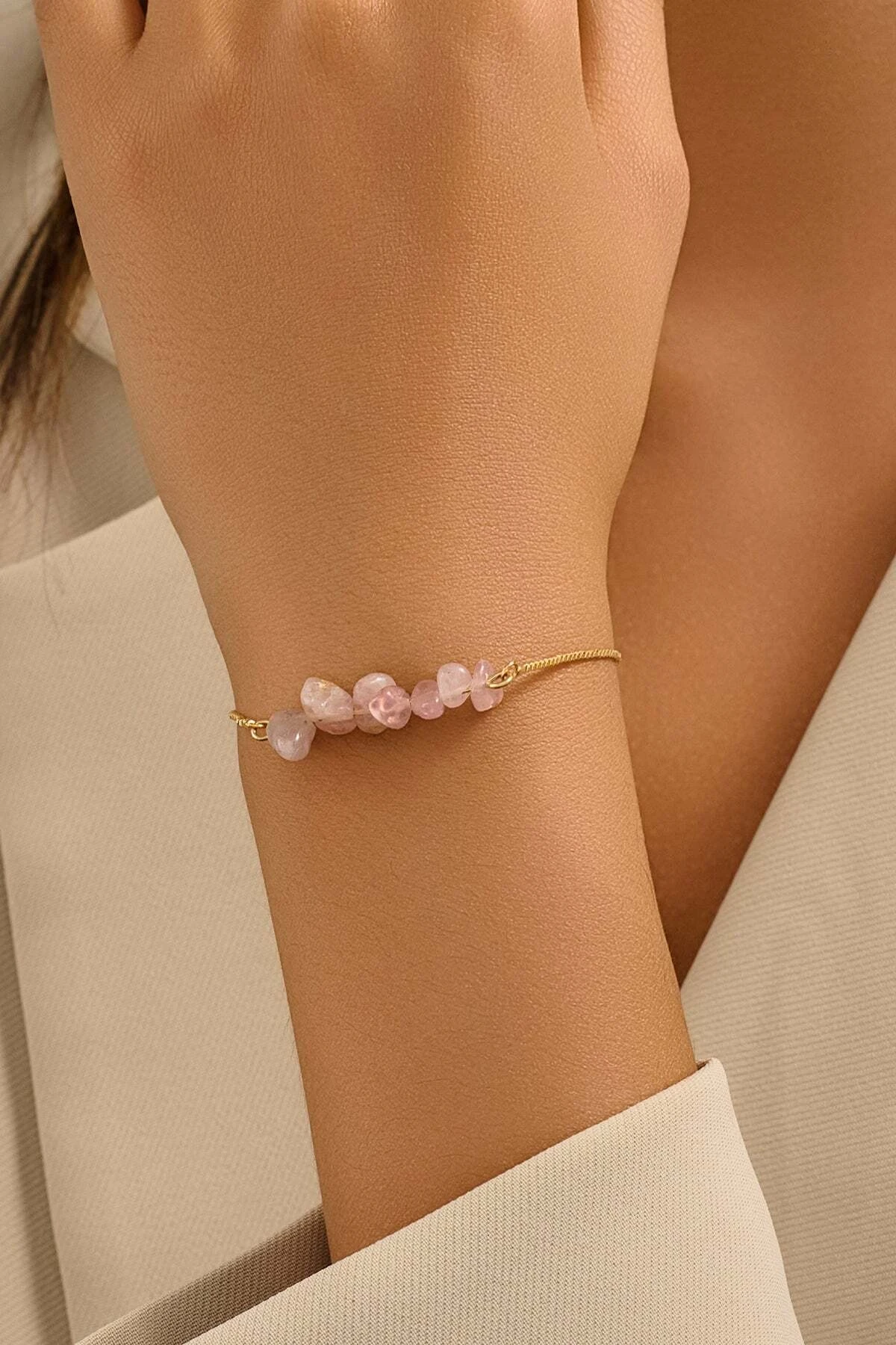 Gül Kuvars Taşlı Altın Kaplama Asansör Bileklik