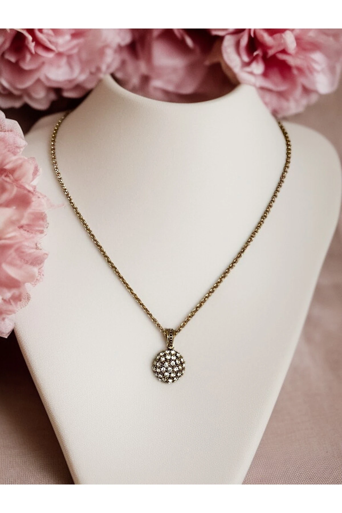 Yuvarlak Otantik Kolye