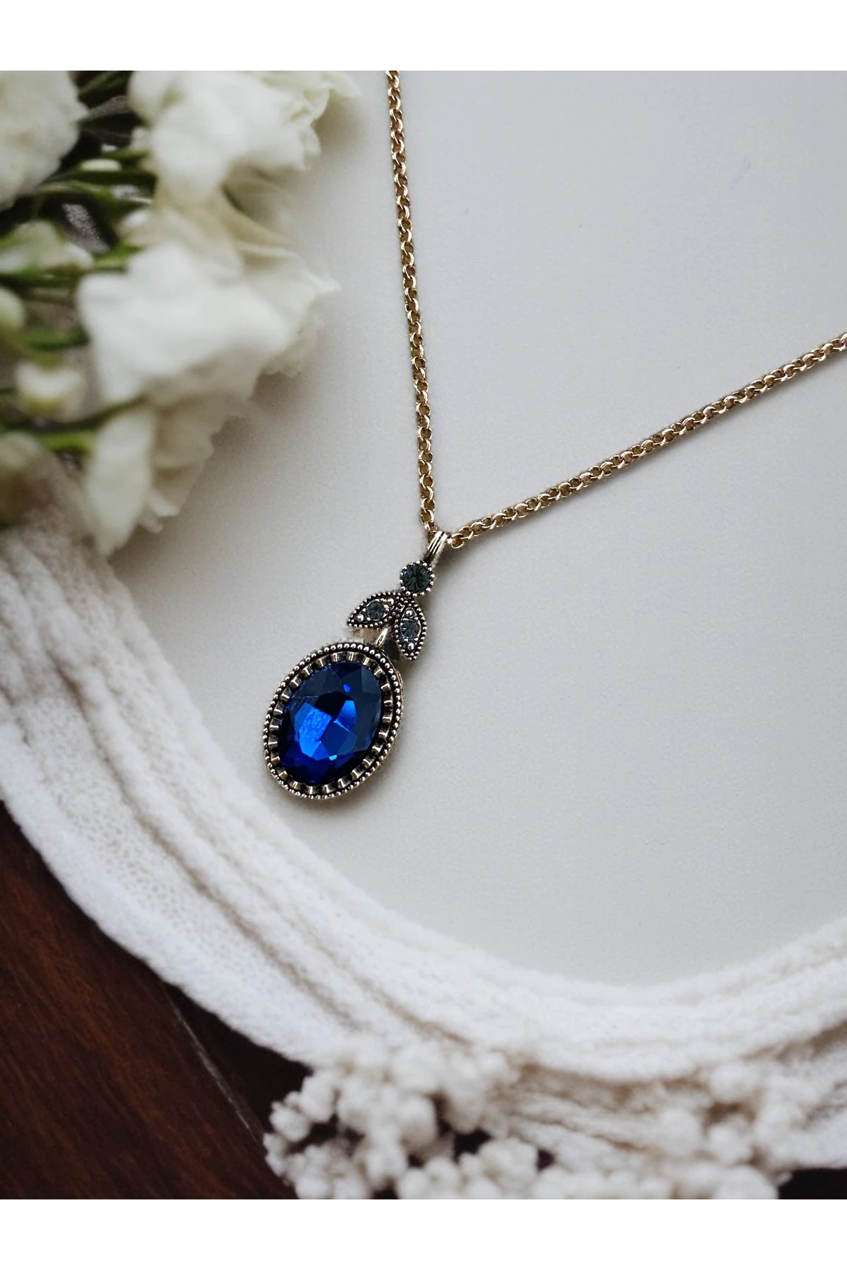 Kristal Taşlı Oval Kesim Kolye