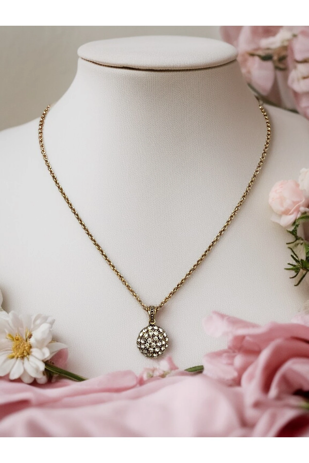 Yuvarlak Otantik Kolye