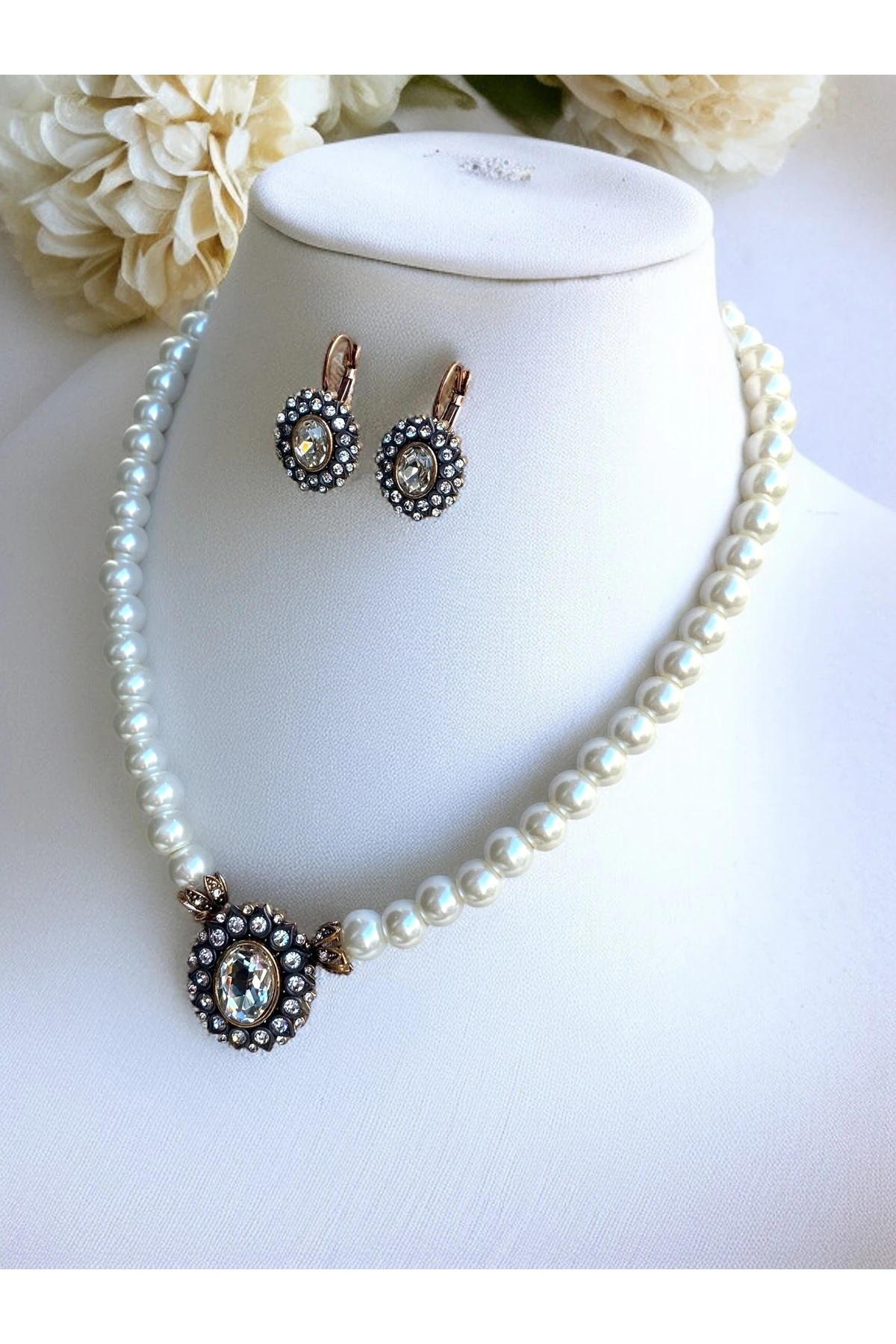 Kristal Oval Taşlı İnci Kolye ve Küpe Seti