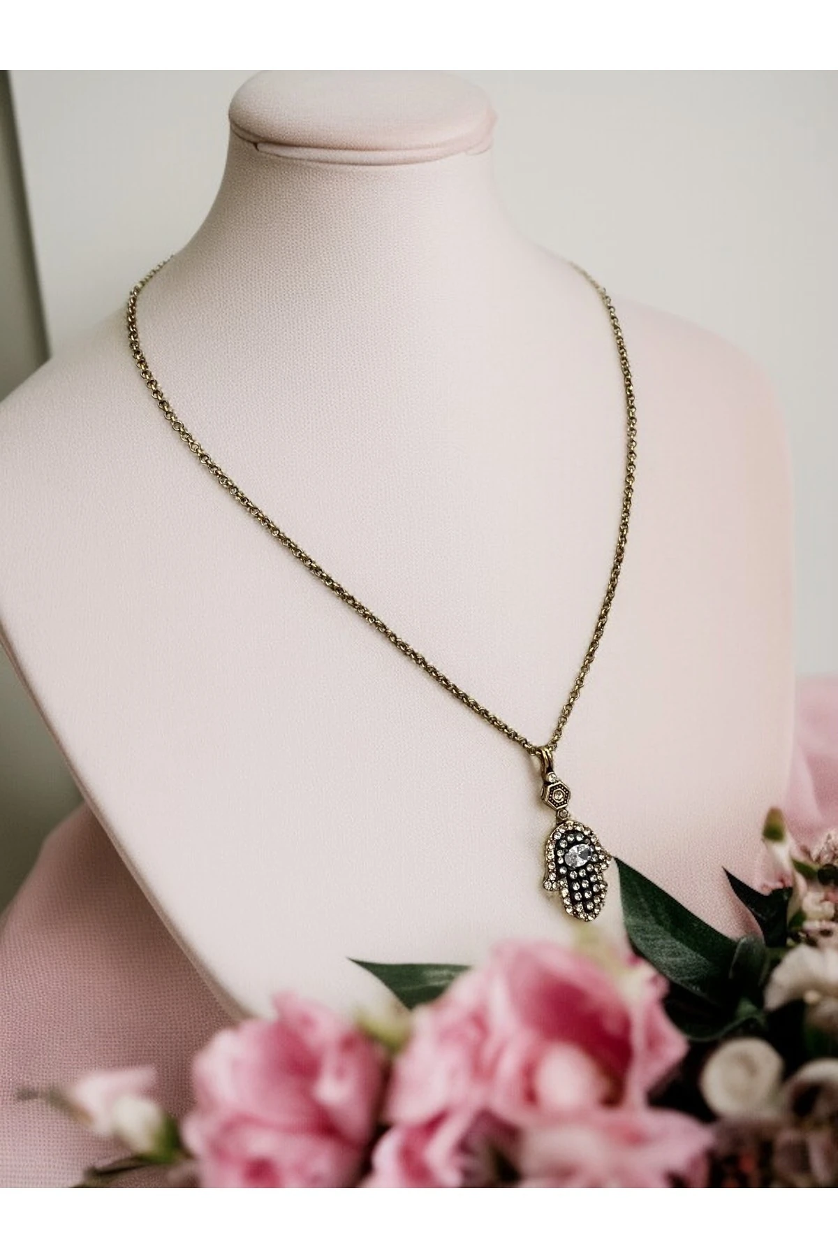 Zirkon Taşlı Fatma Ana Eli Kolye