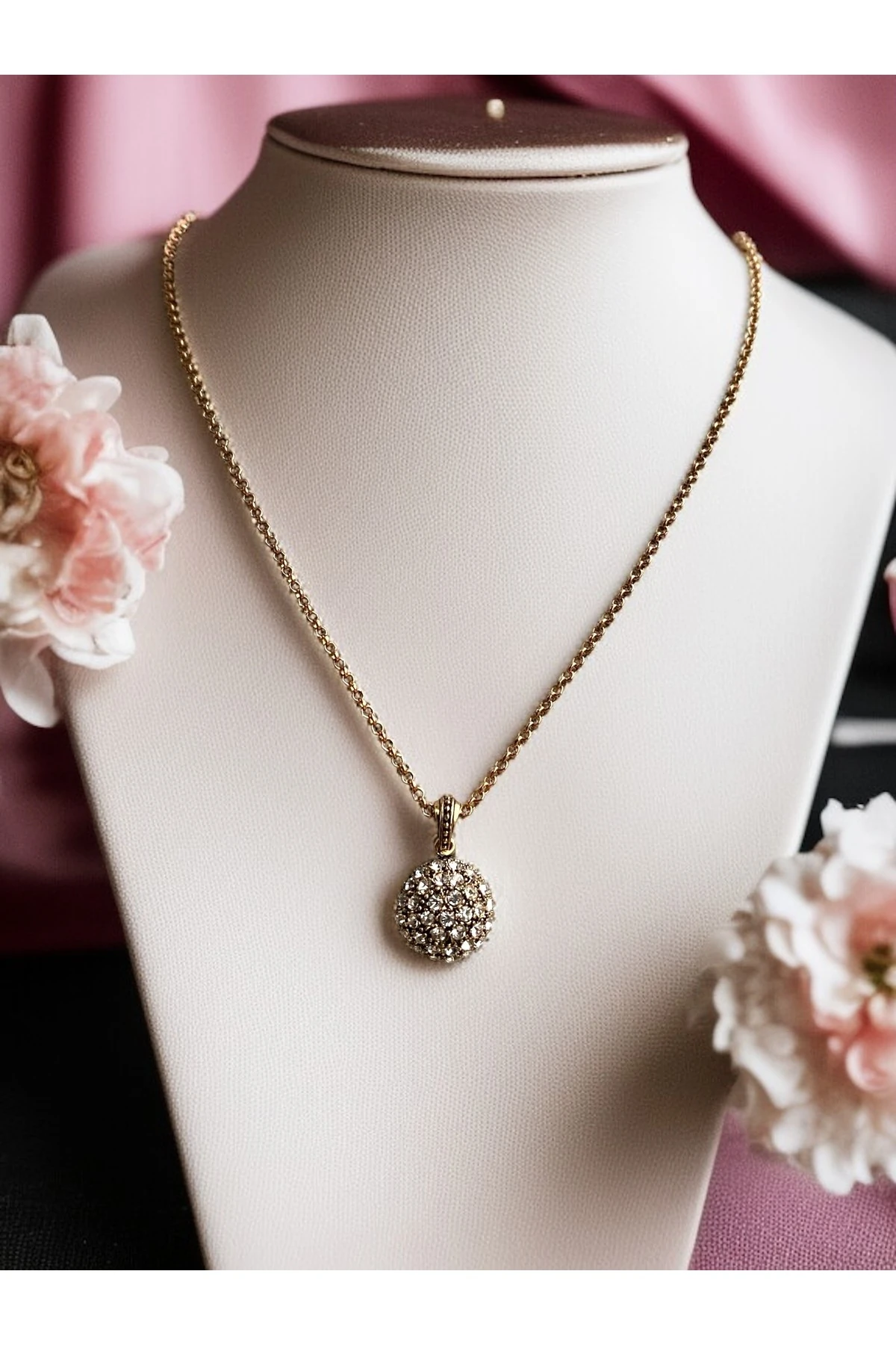 Yuvarlak Otantik Kolye