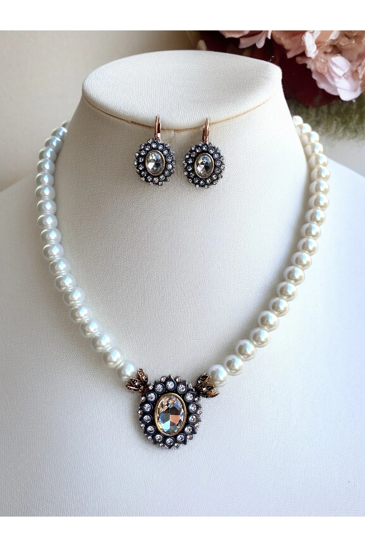 Kristal Oval Taşlı İnci Kolye ve Küpe Seti