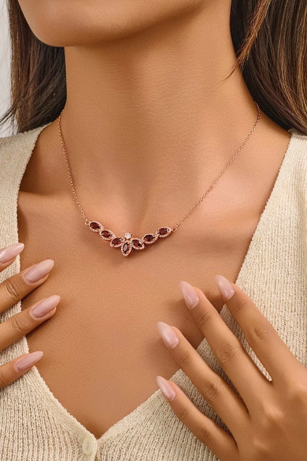 Garnet Doğal Taşlı Altın Kaplama Kolye