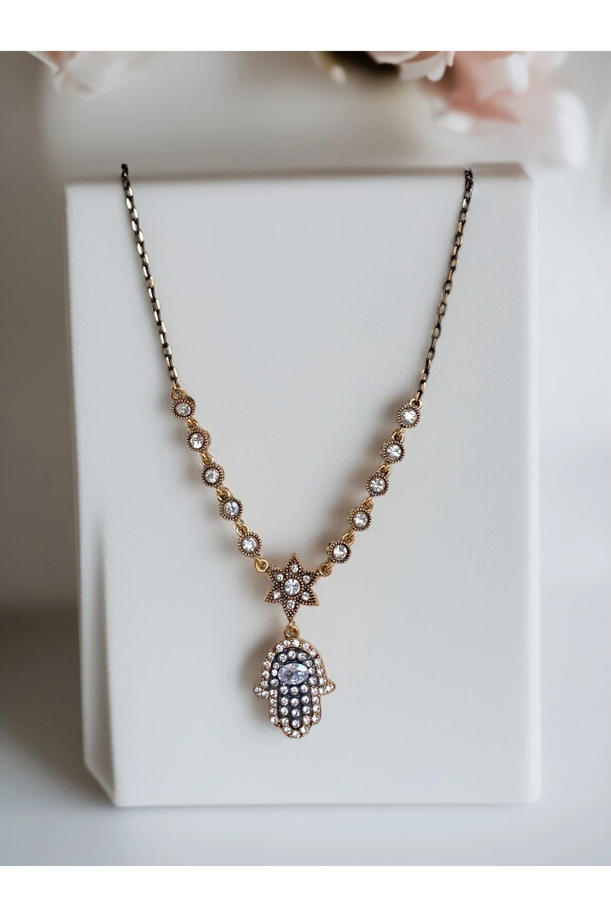 Zirkon Taşlı Yıldız Figürlü Su Yolu Zincirli Fatma Ana Eli Kolye