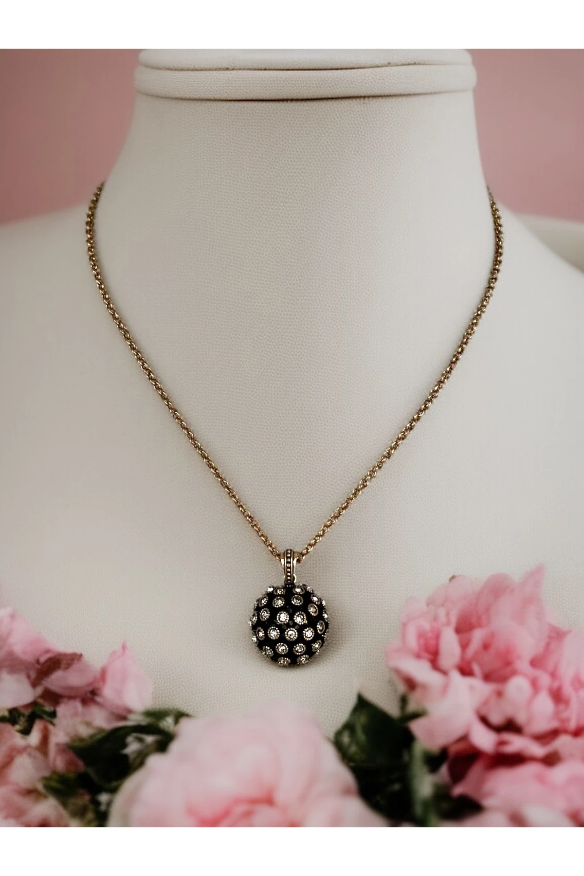 Zirkon Taşlı Yuvarlak Otantik Kolye