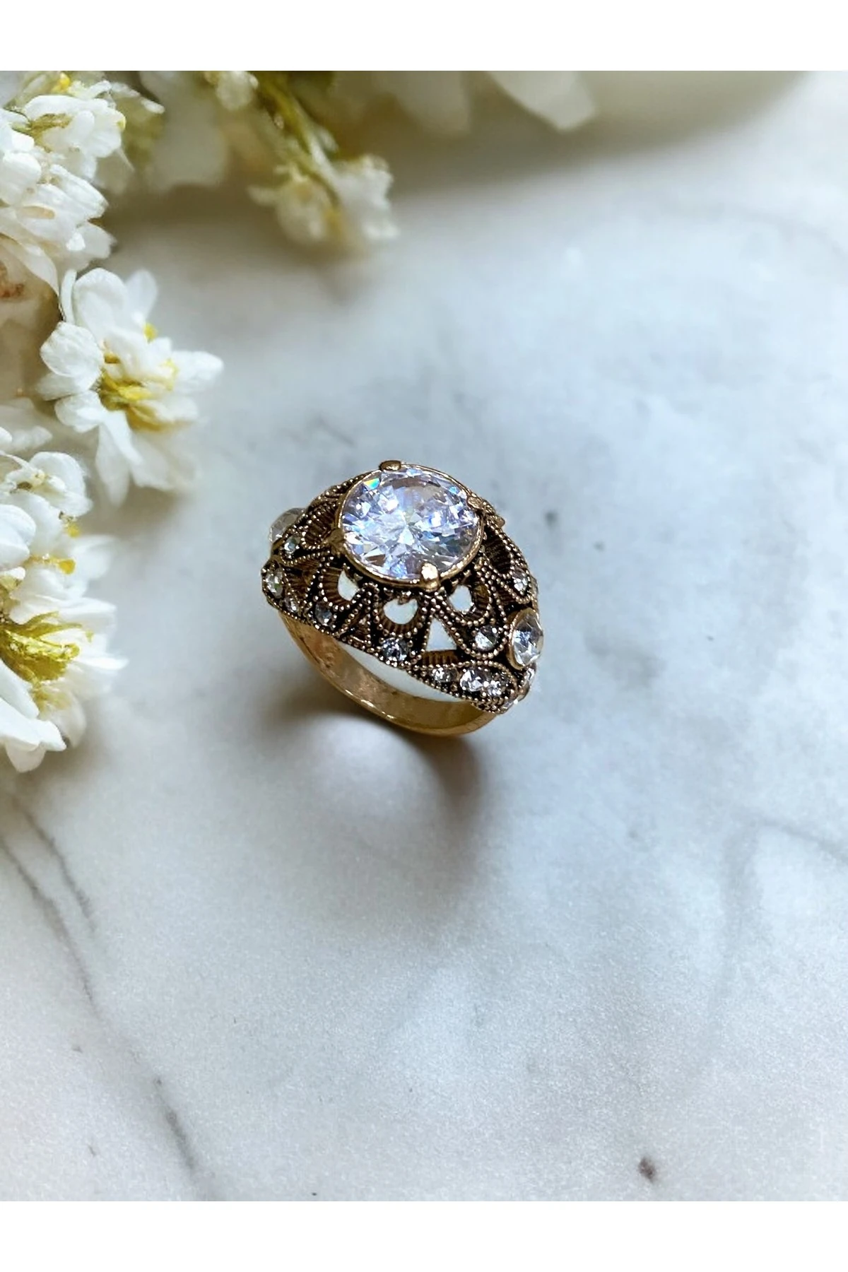 Zirkon Taşlı Yüzük