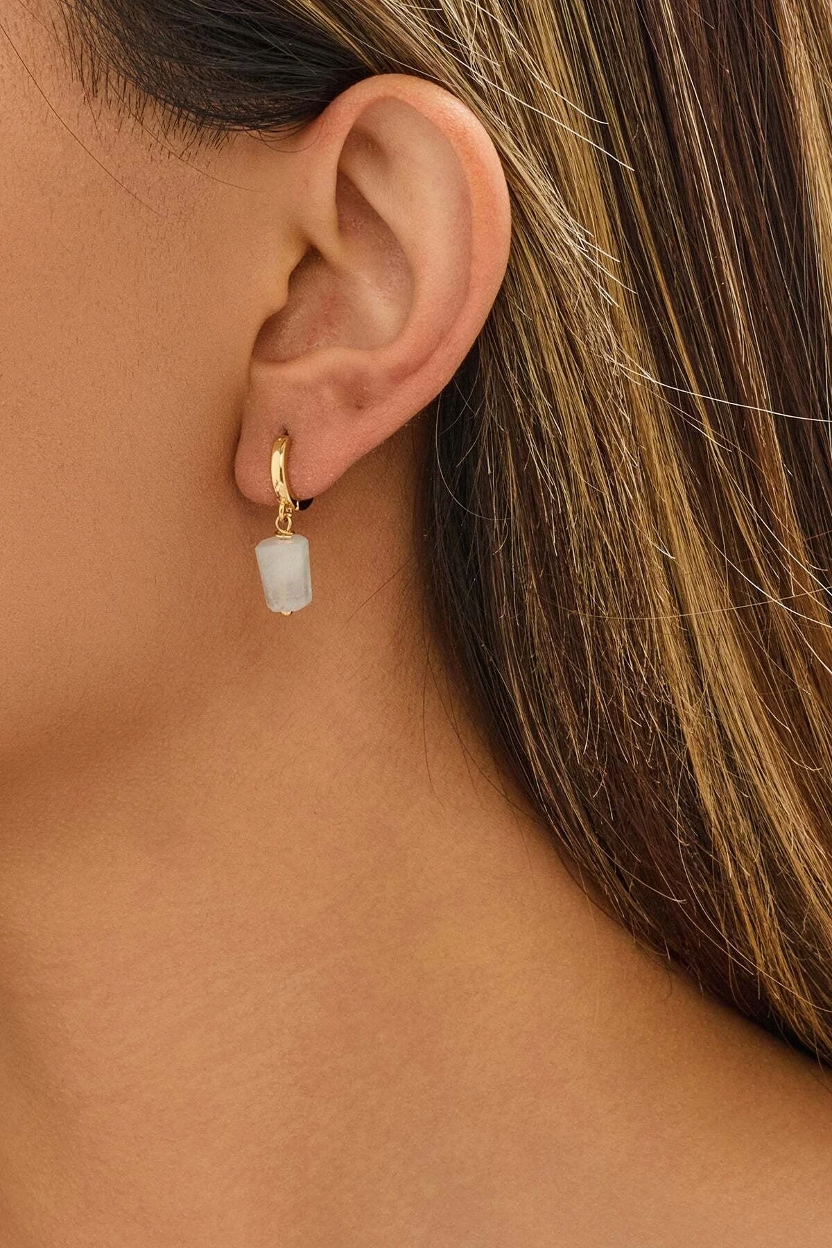 Afrika Akuamarin Doğal Taşlı Altın Kaplama Küpe