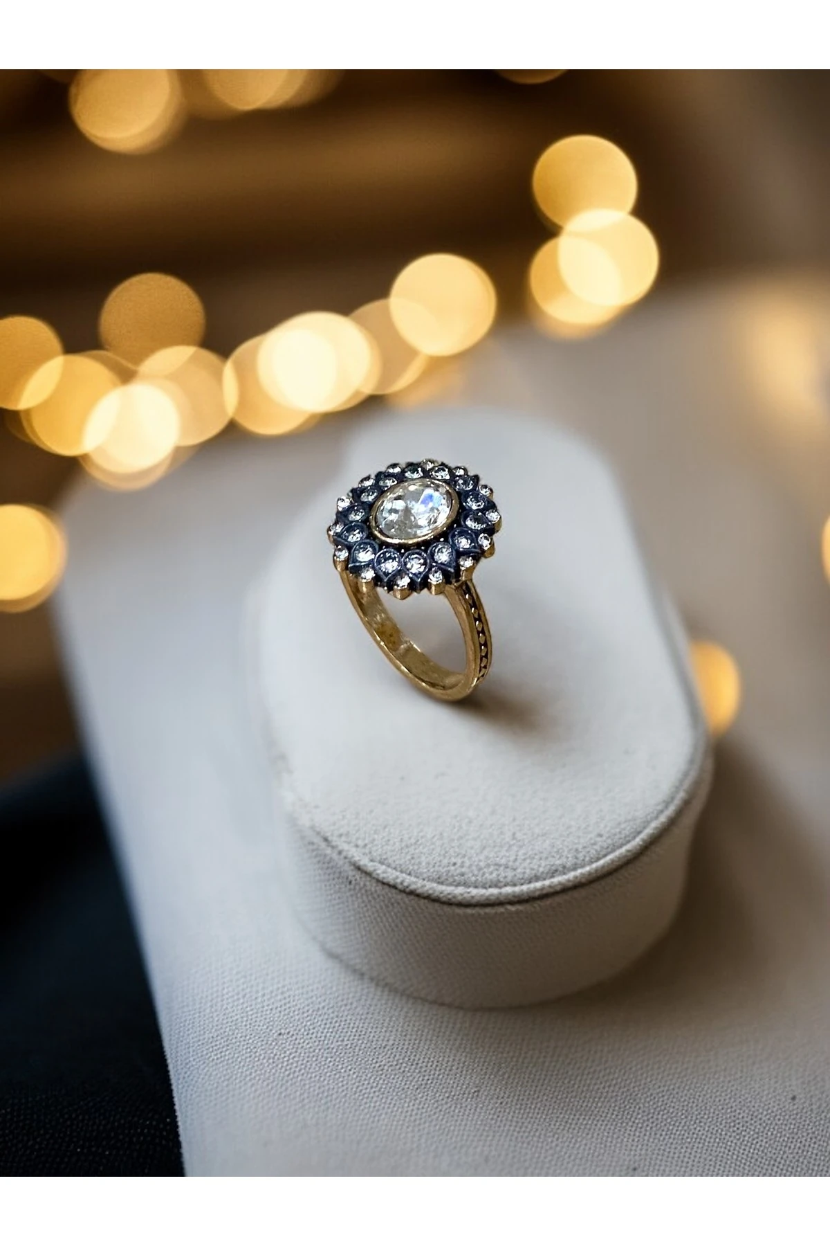 Kristal Oval Taşlı Yüzük