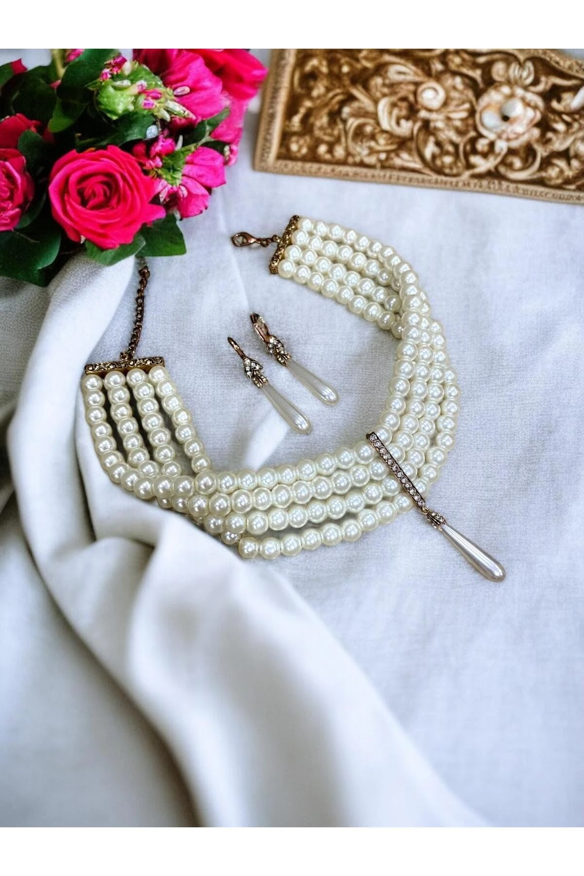 Zirkon Taşlı Su Damlası İnci Sallantılı Chooker Tasma Kolye ve İnci Küpe Seti