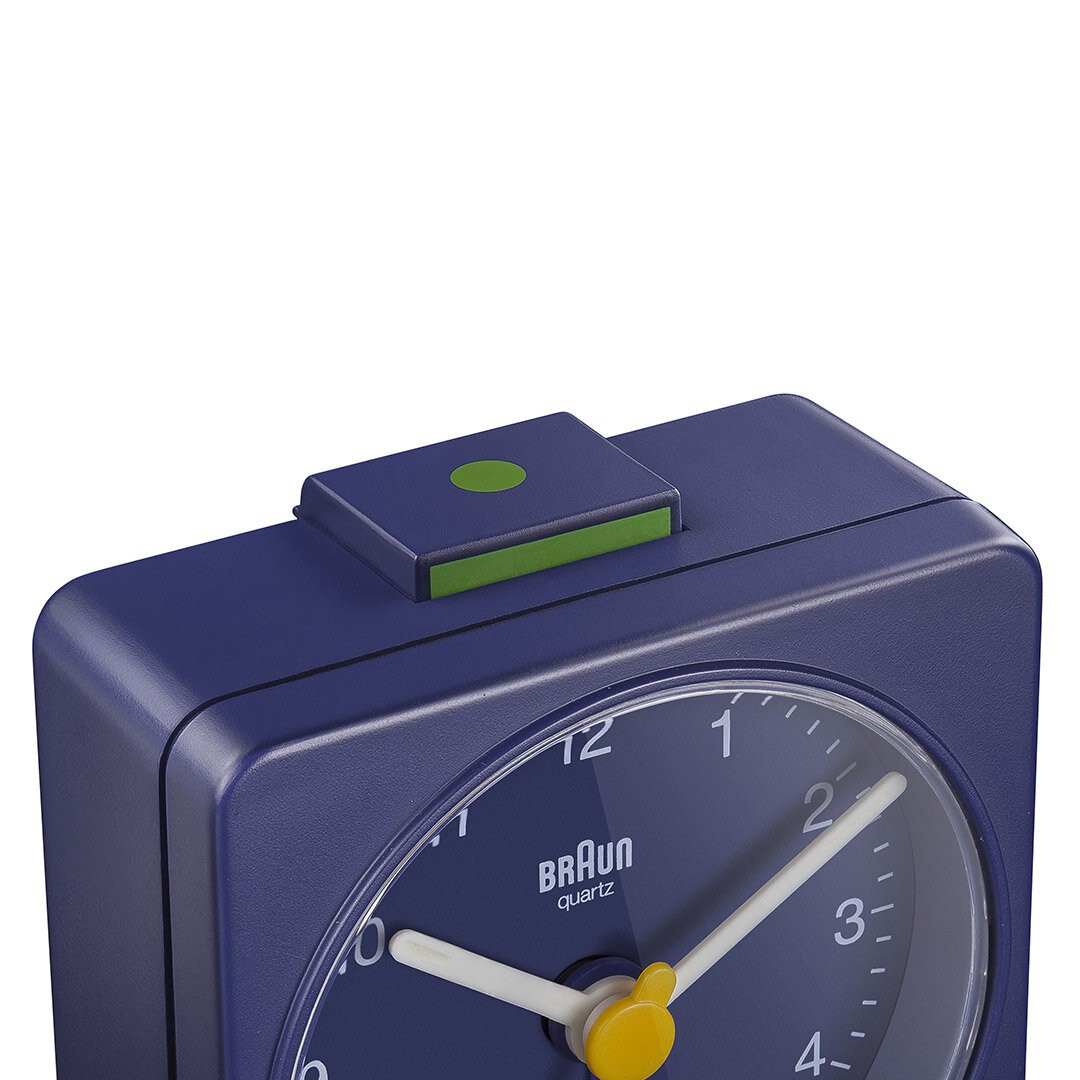BRAUN BC02BL MAVİ KLASİK SEYAHAT ANALOG ALARMLI MASA SAATİ