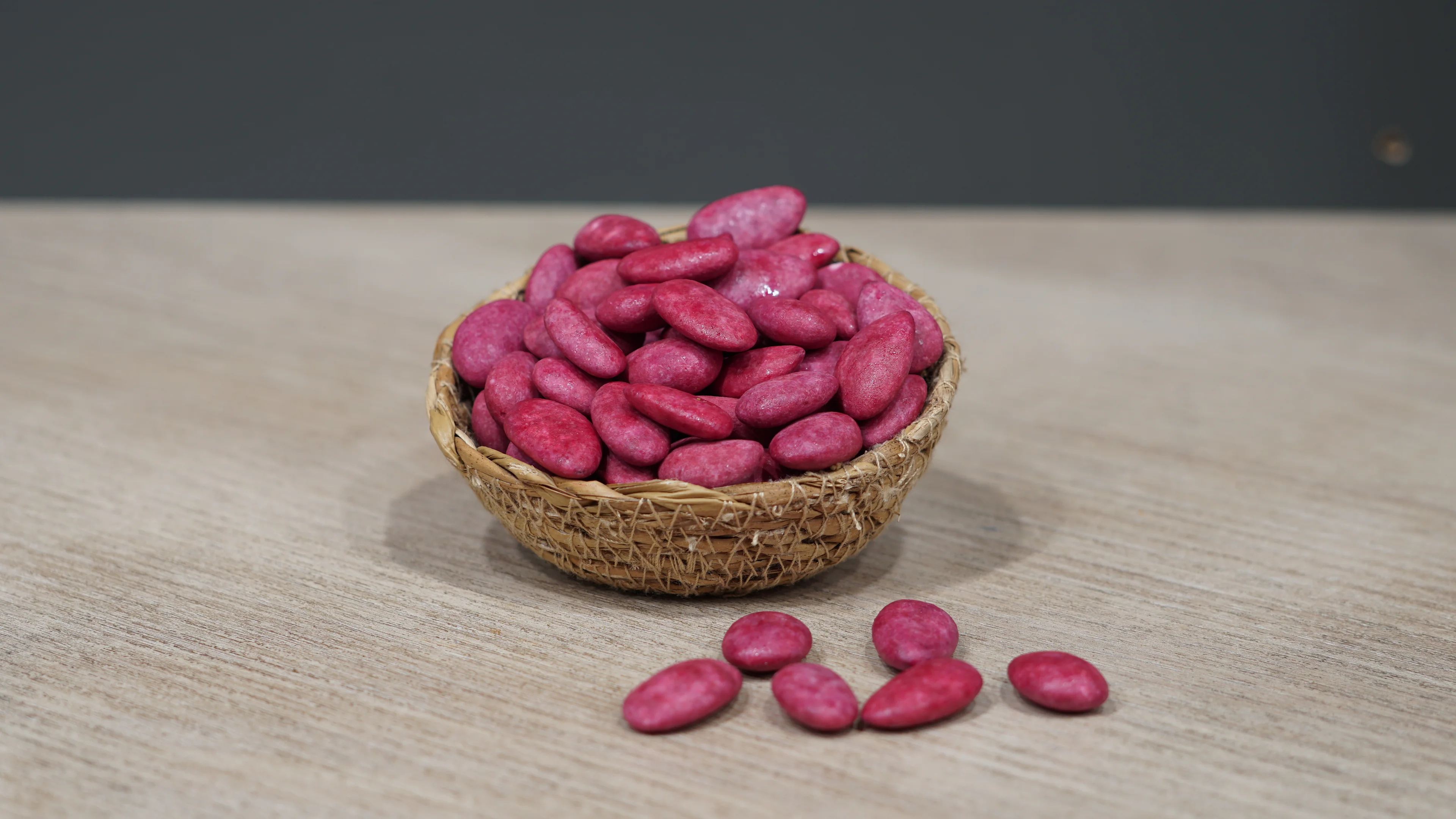 Çilekli Badem Şekeri - 500 Gr