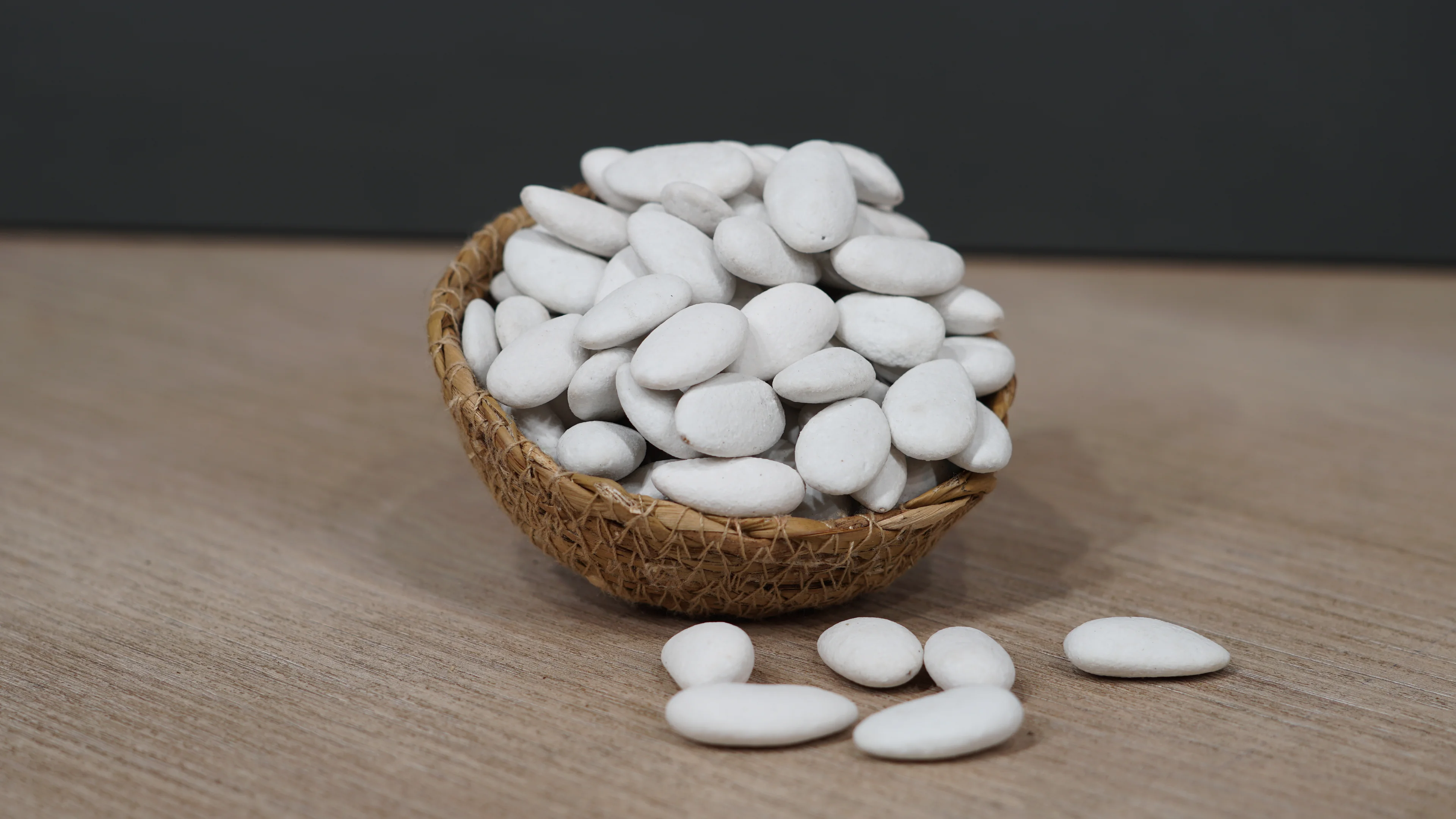 Beyaz Badem Şekeri - 1 Kg