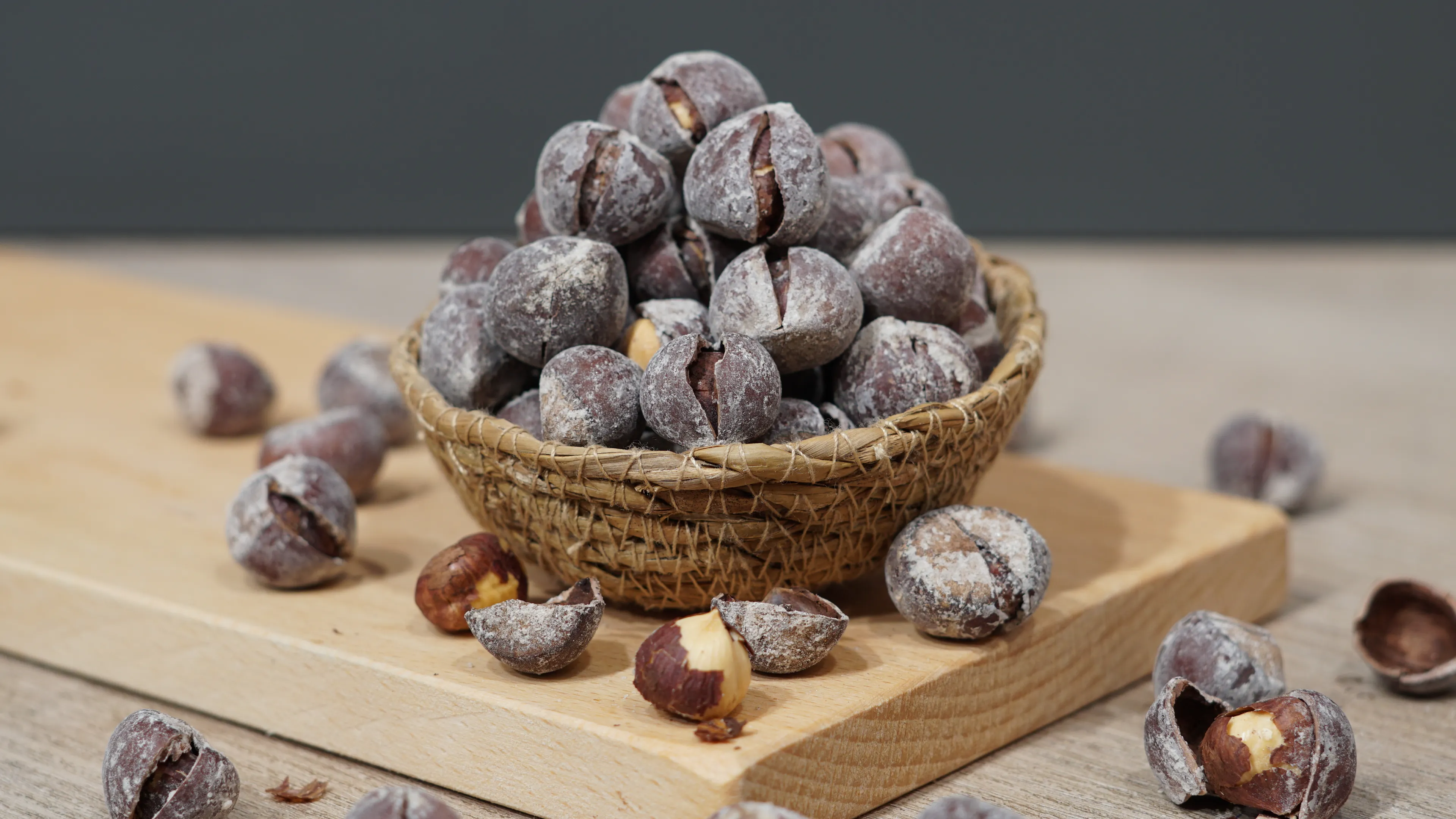 Tuzlu Kabuklu Fındık - 1 Kg