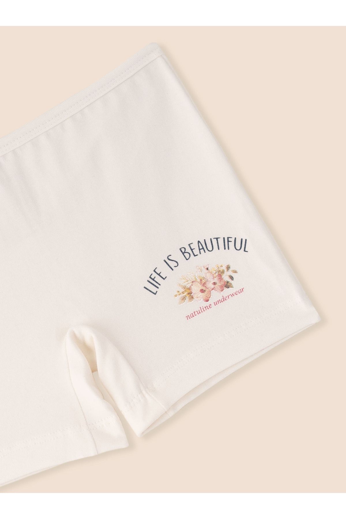 Kız Çocuk Organik Pamuklu Likralı Boxer Life İs Beautiful 6'lı Paket