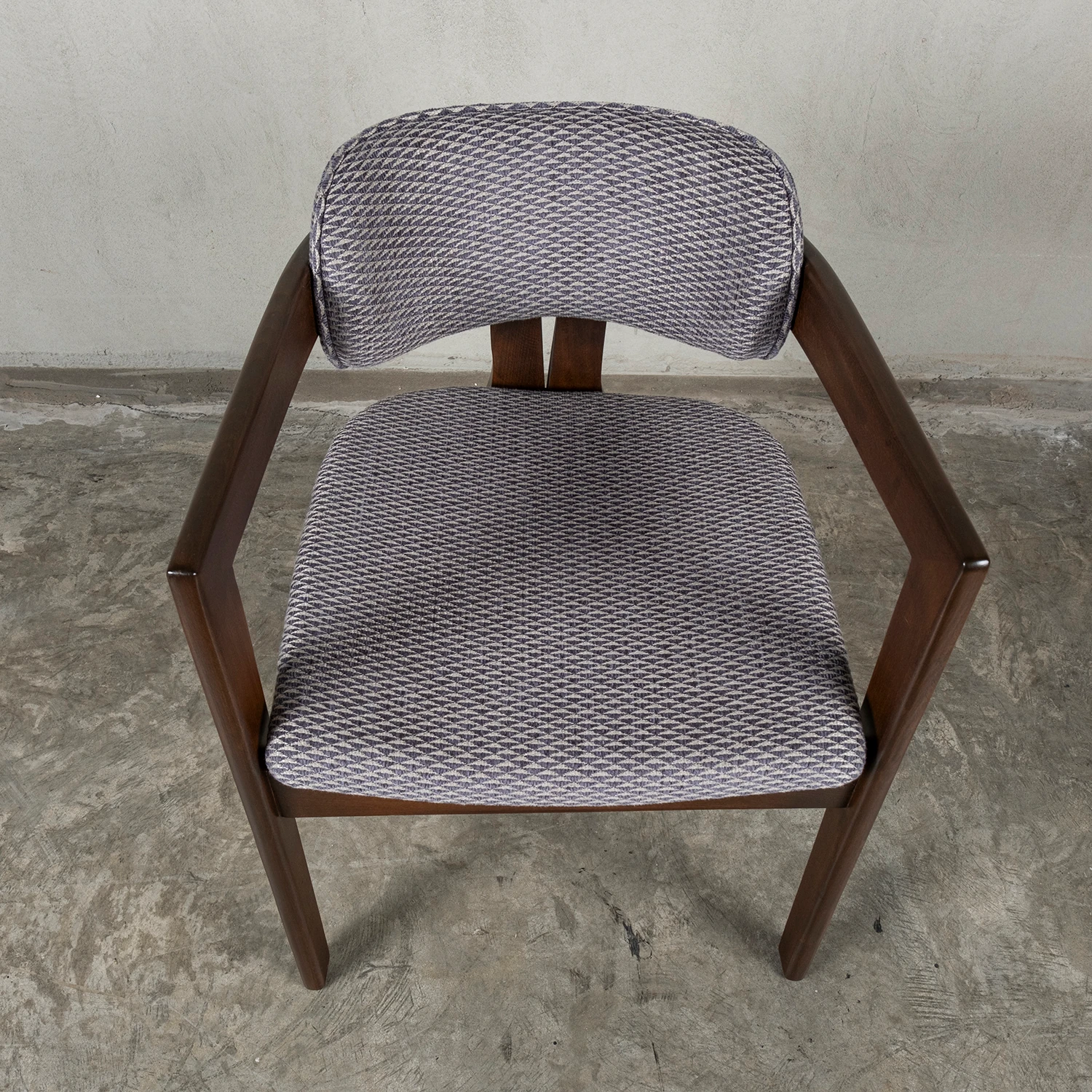 (YENI) LOTUS GRİ SANDALYE CEVİZ