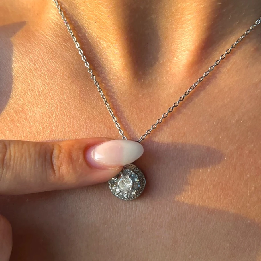 Çarklı Dönen Baget Kolye