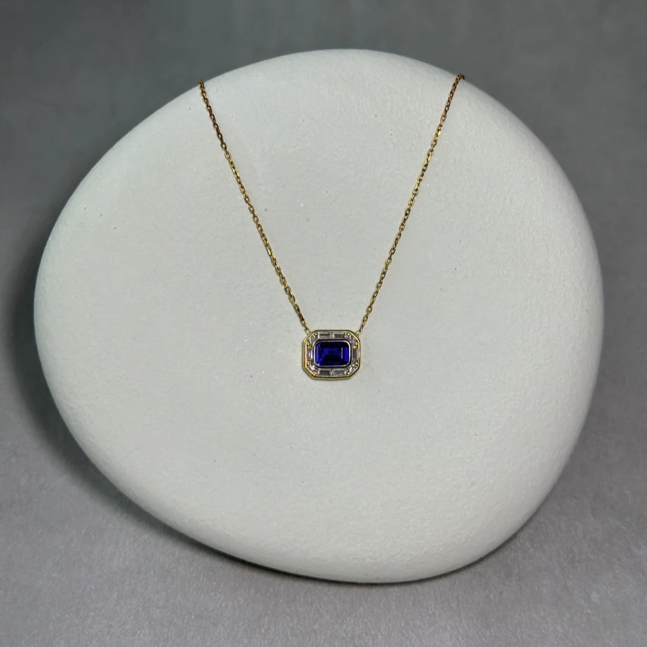 925 Ayar Gümüş Baget Taşlı Kolye