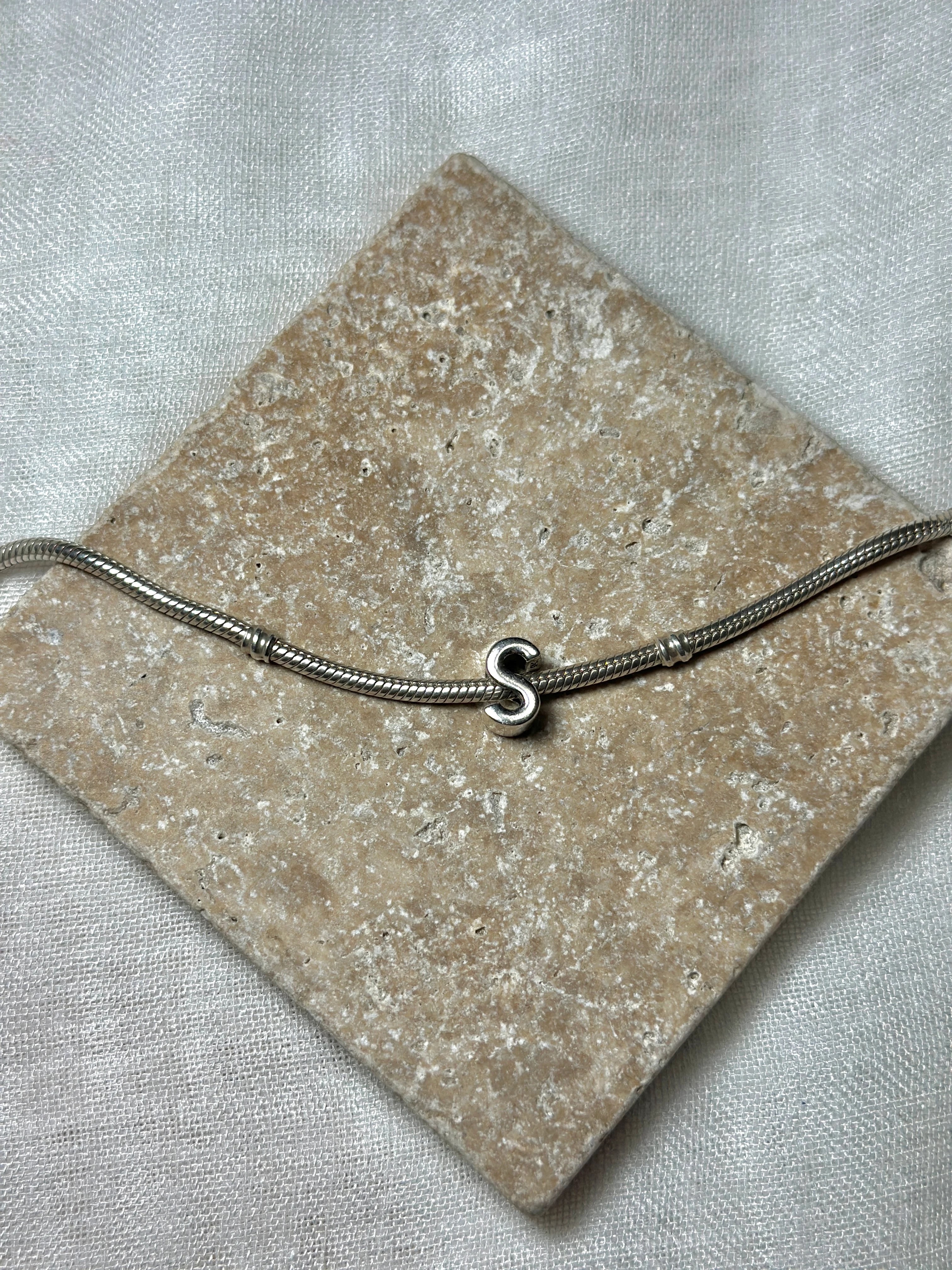 925 Gümüş S Harfi Charm