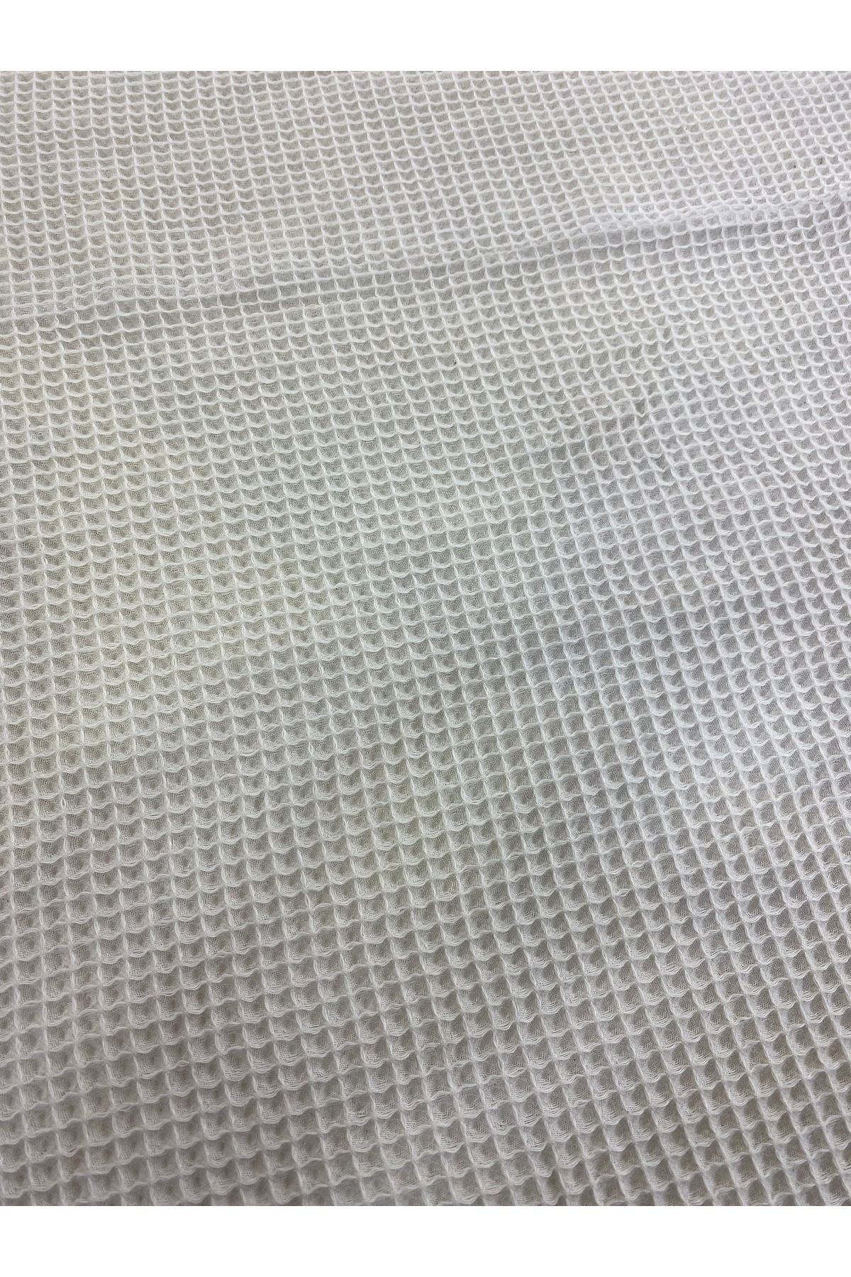 %100 Pamuk Beyaz Waffle Kumaş – Petek Dokulu, 140 cm En