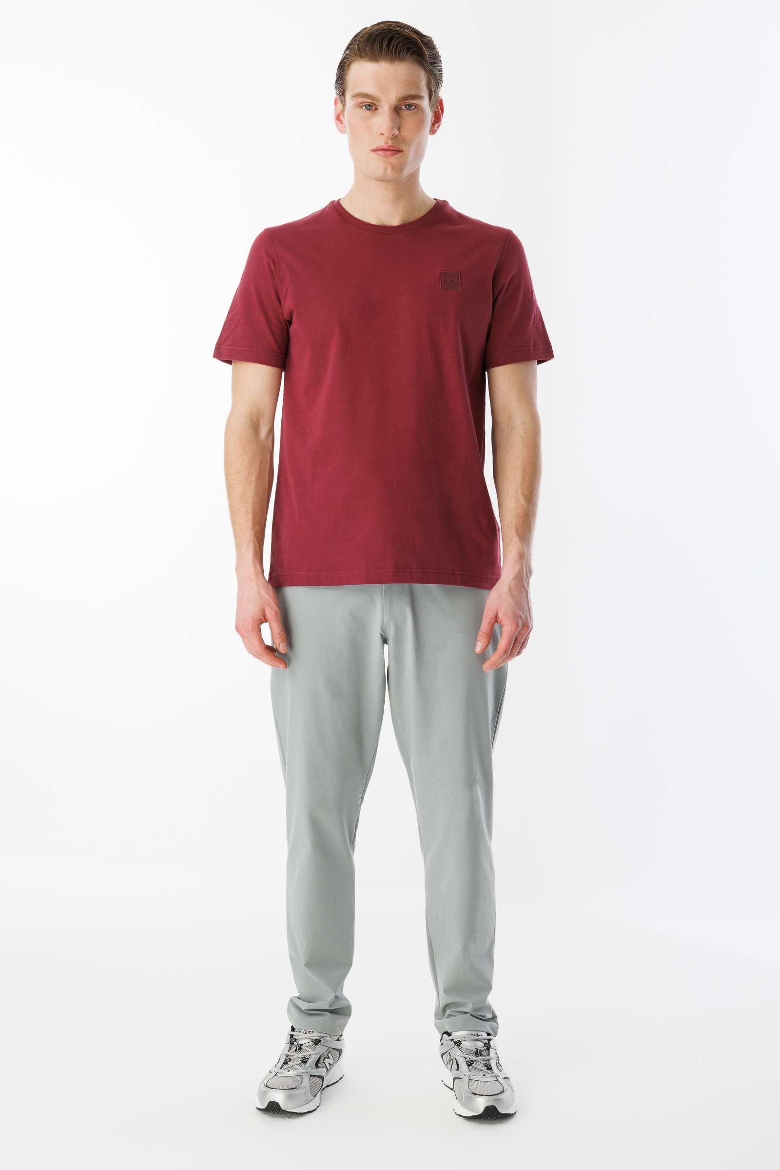 BroCode Essentials Men's Red T-Shirt (BCT25085-46)