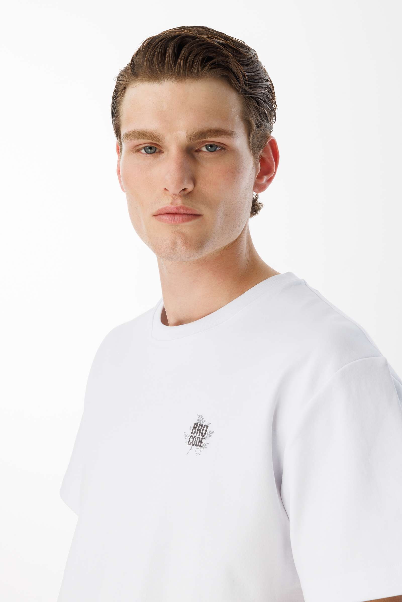 BroCode Limitless Erkek Beyaz Tişört (BCT25093-01)