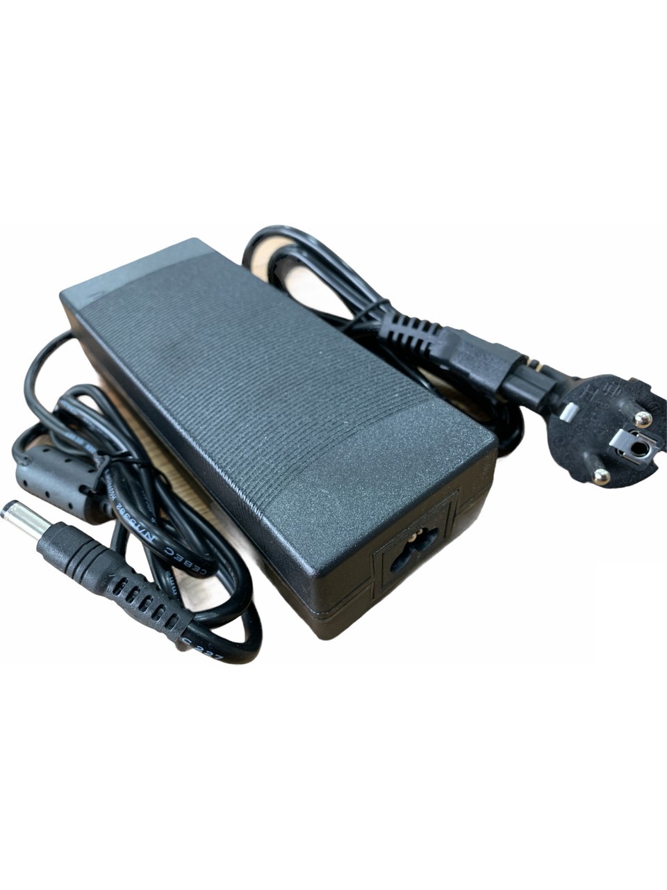 24 VOLT 5 AMPER ADAPTÖR