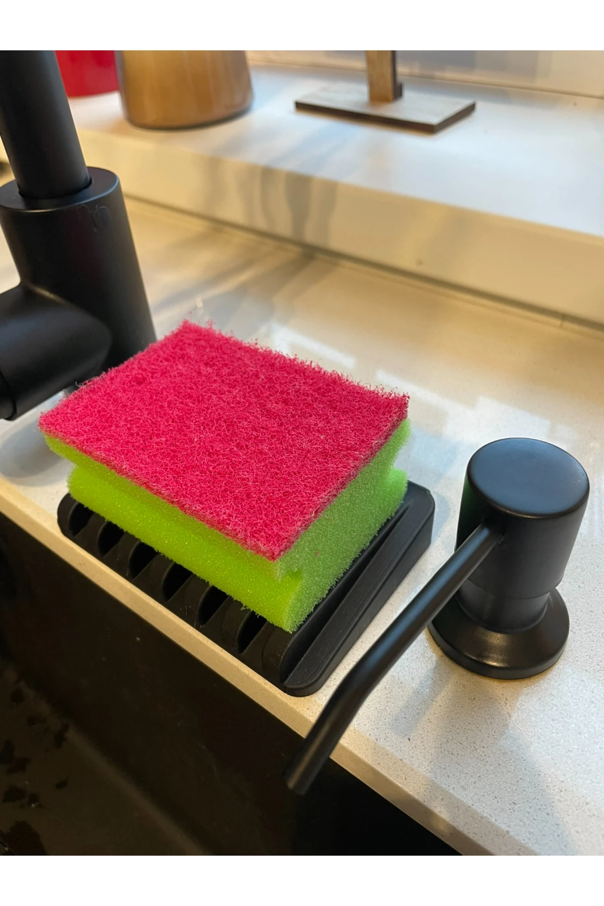 Modern lavabo süngerlik