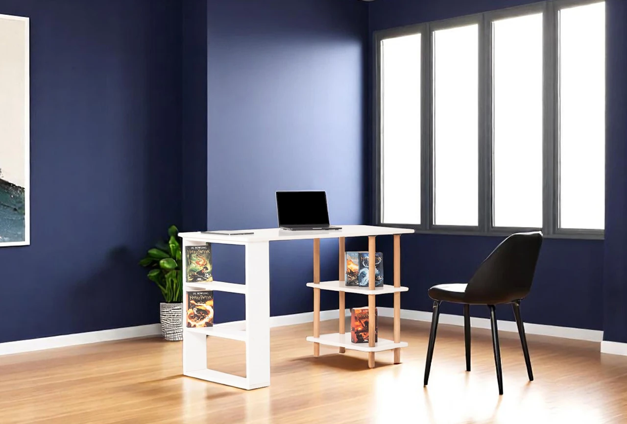 Pia Çalışma Masası