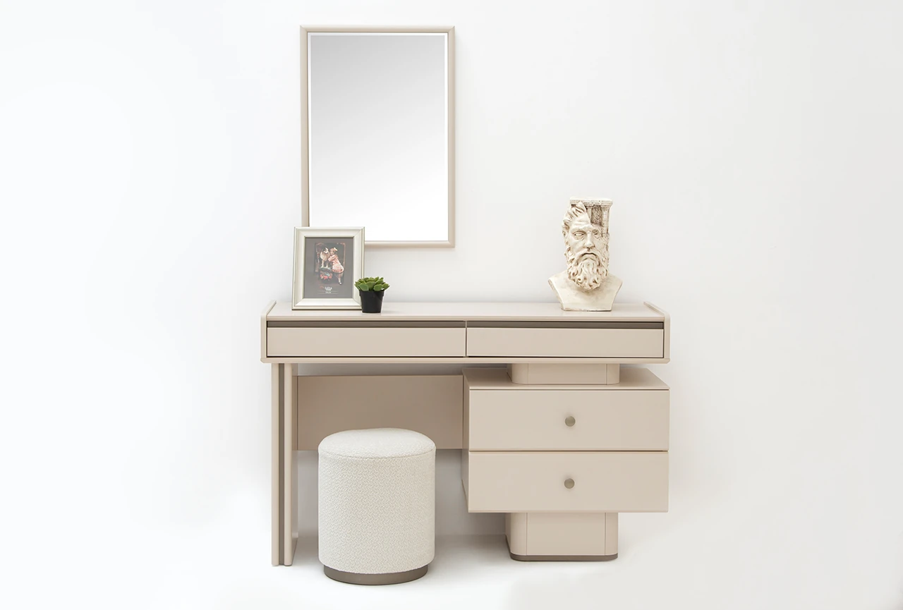 Lumera Yatak Odası Takımı Cam Kapaklı