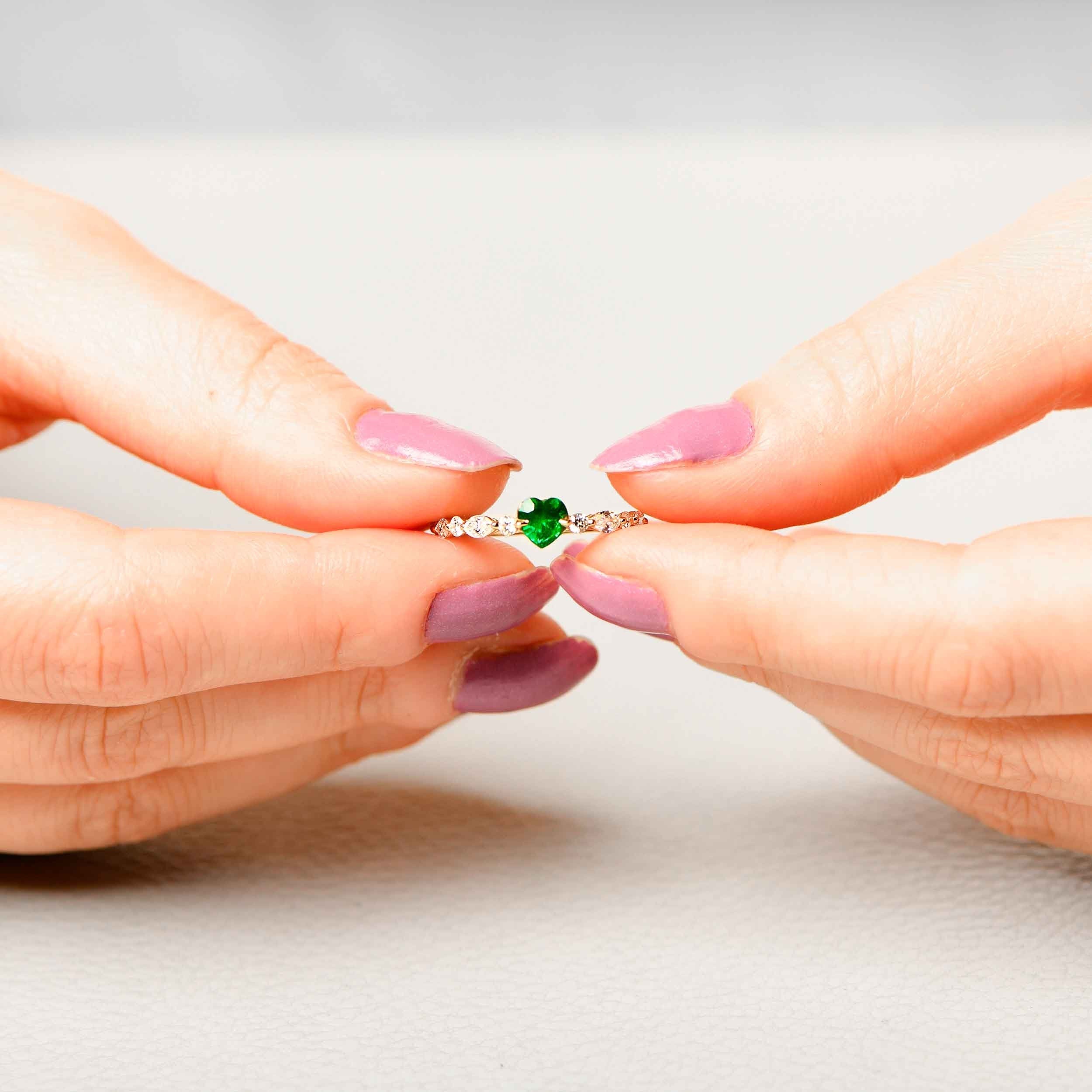 Heart Emerald Ring